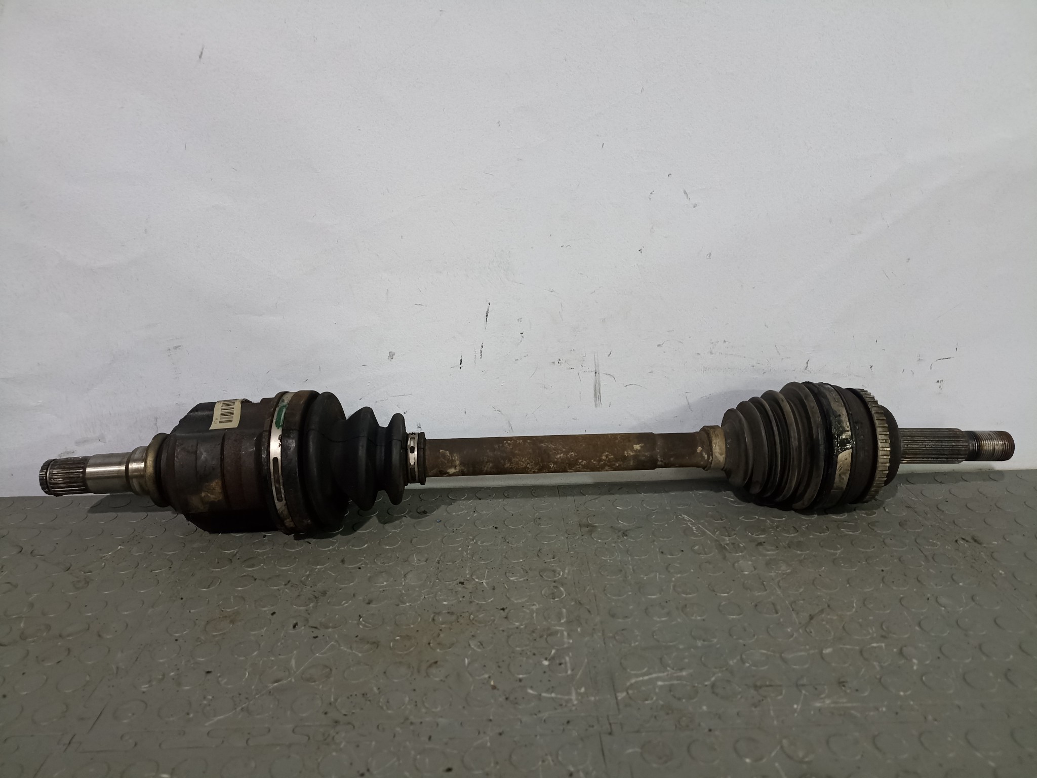 ПРИВОД TOYOTA SCION ПЕРЕДНИЙ ЛЕВЫЙ 4342052060  S4476