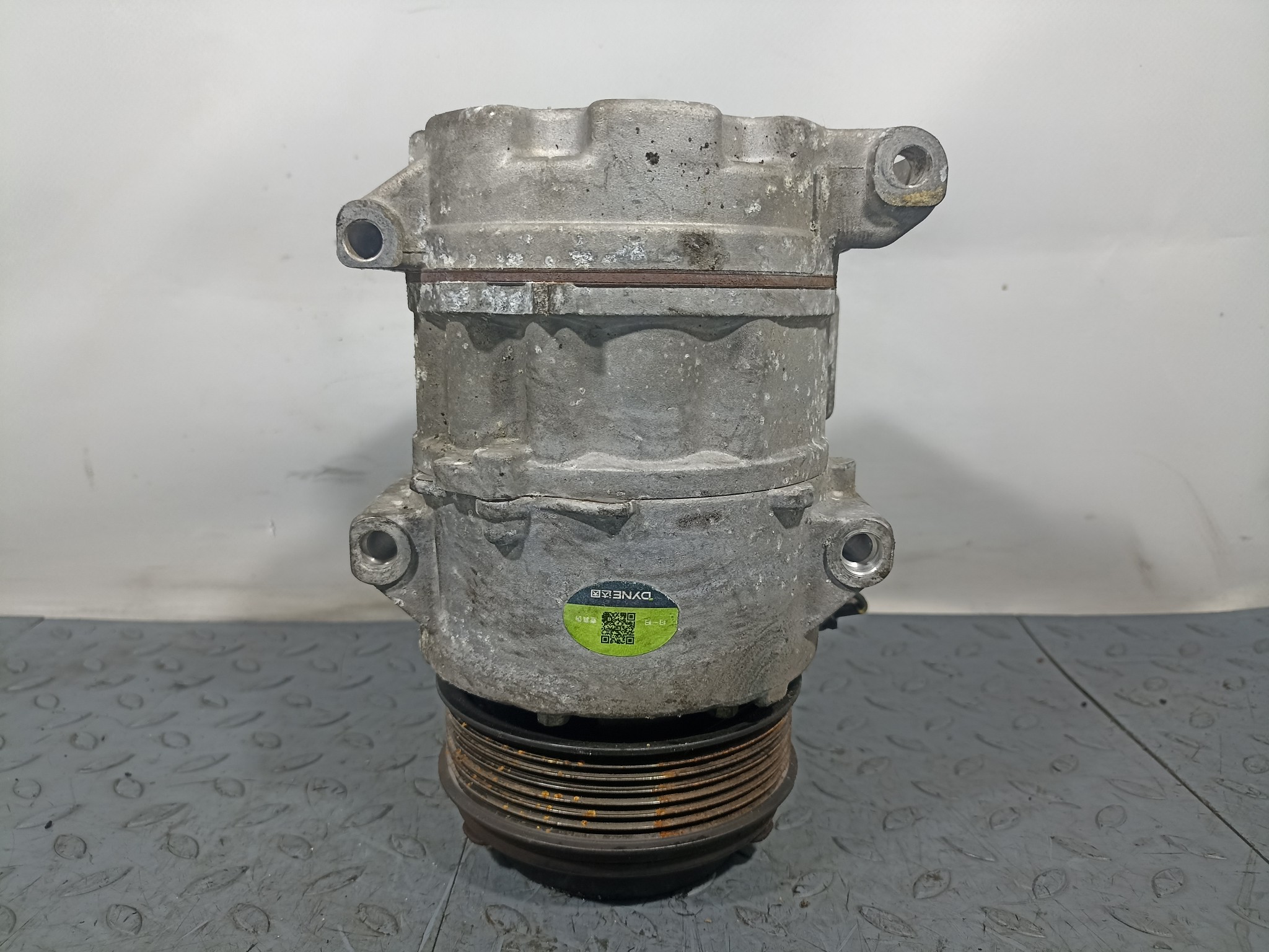 КОМПРЕССОР КОНДИЦИОНЕРА TOYOTA LEXUS 8832028420 YA022Z