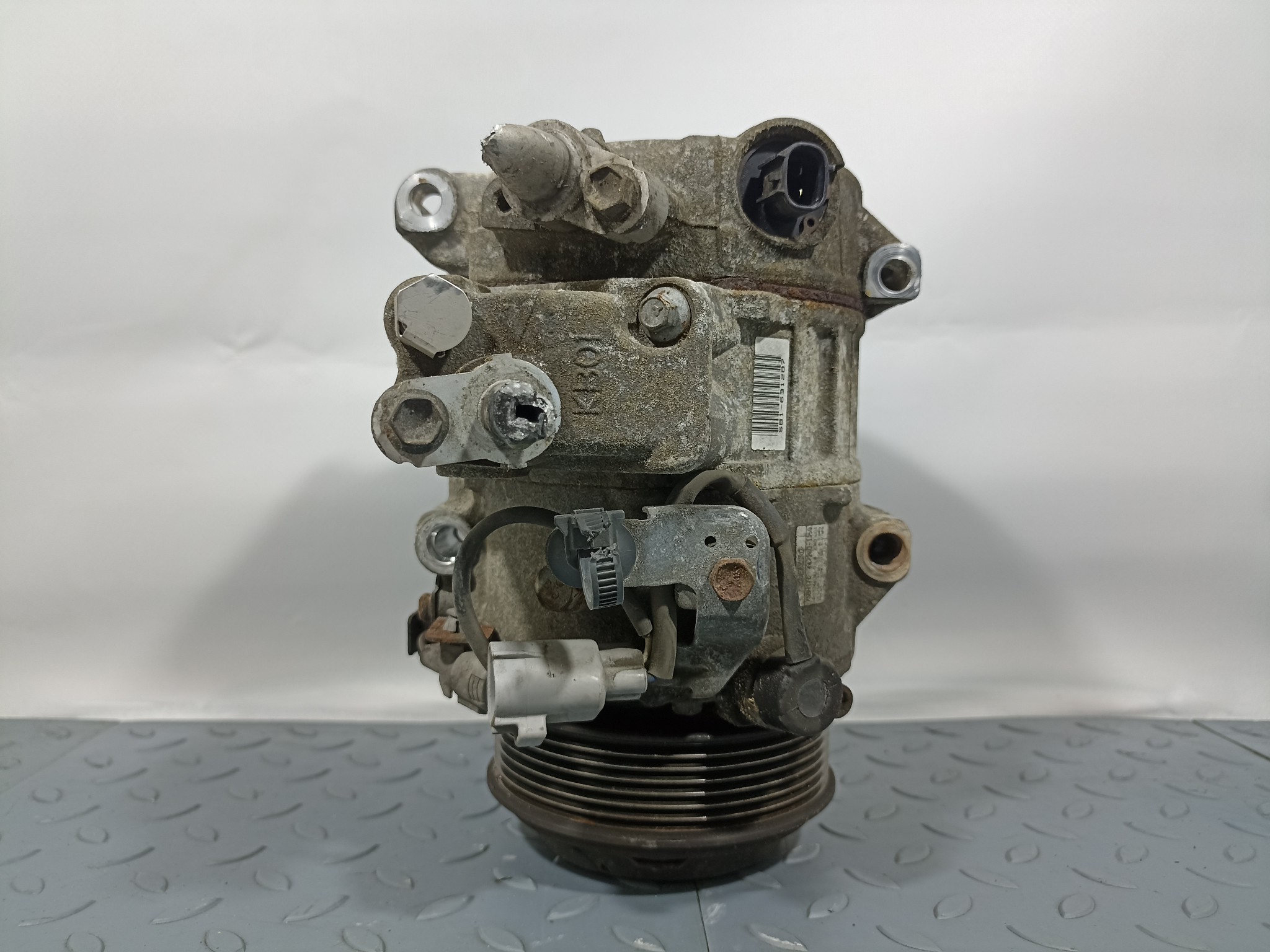 КОМПРЕССОР КОНДИЦИОНЕРА TOYOTA LEXUS 8832028420 FA807Z