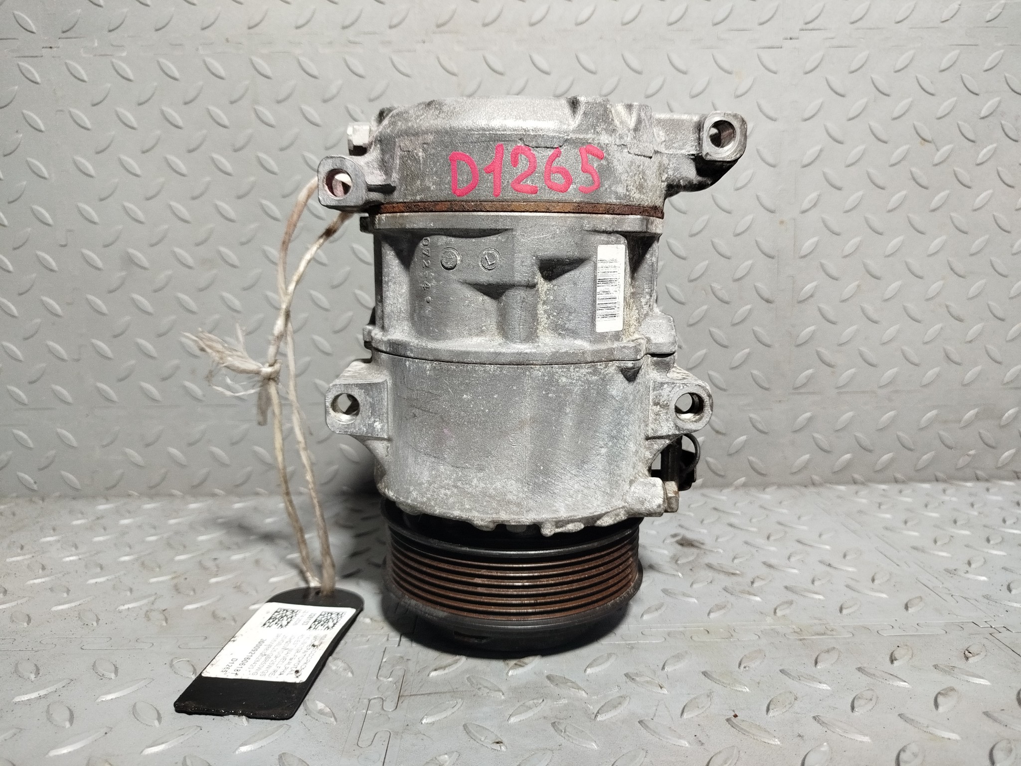 КОМПРЕССОР КОНДИЦИОНЕРА TOYOTA LEXUS 8832028420 D1265