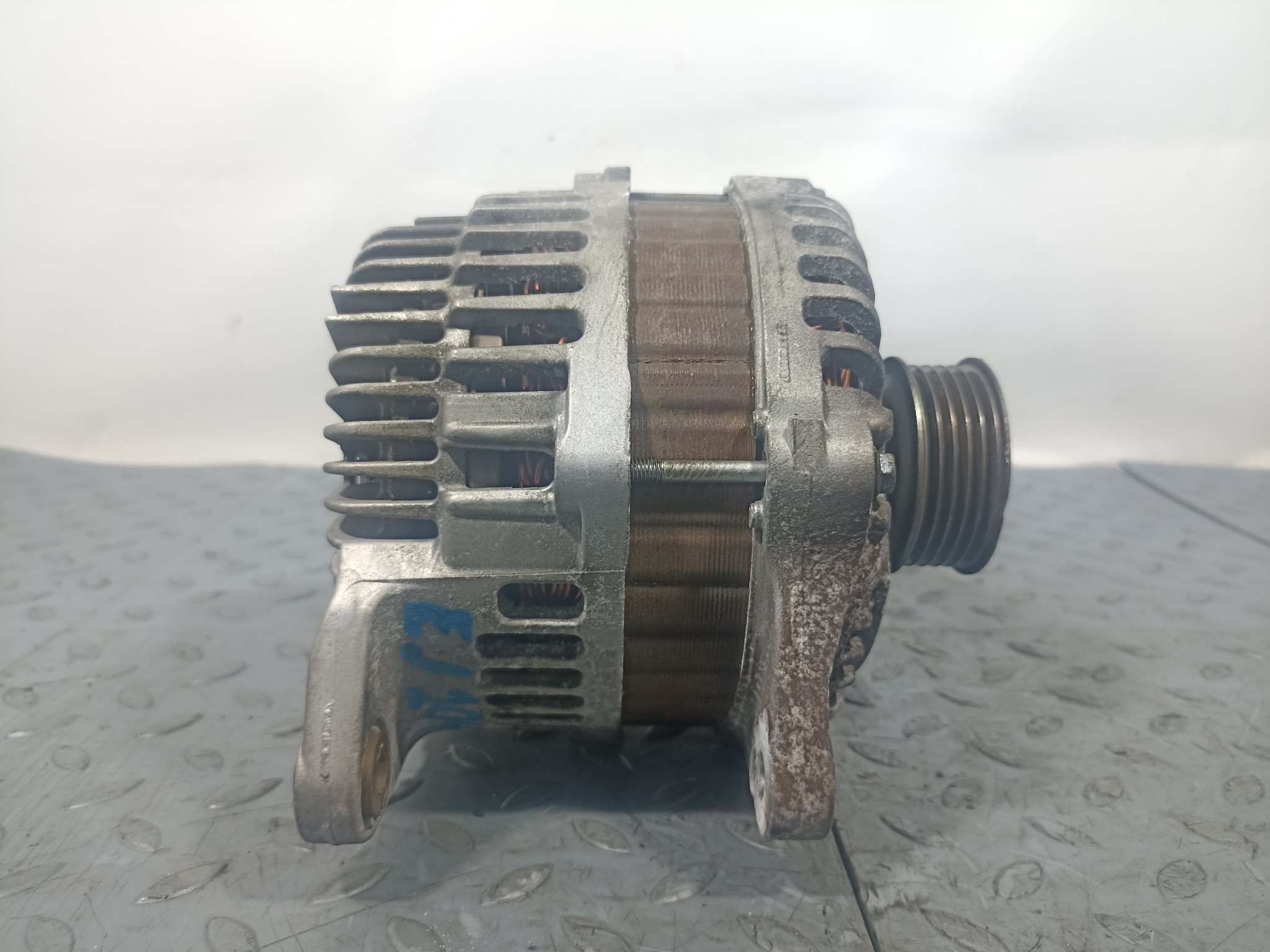 ГЕНЕРАТОР SUBARU 23700AA610  U1421Z