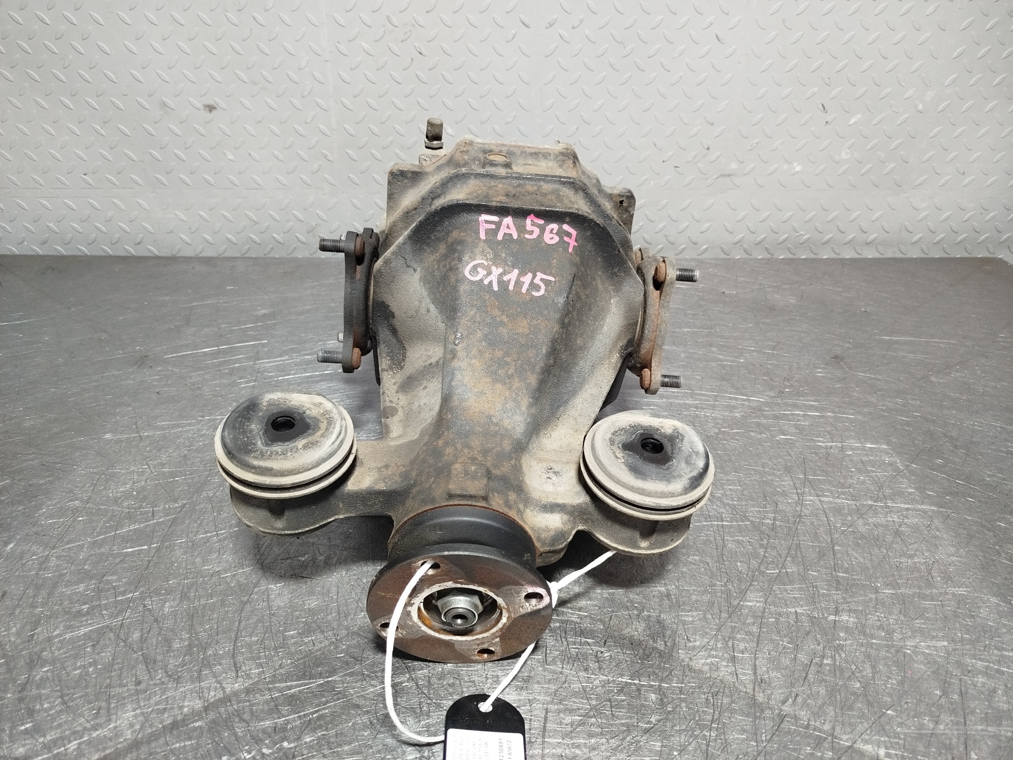 РЕДУКТОР TOYOTA ЗАДНИЙ 4111053020  FA567Z