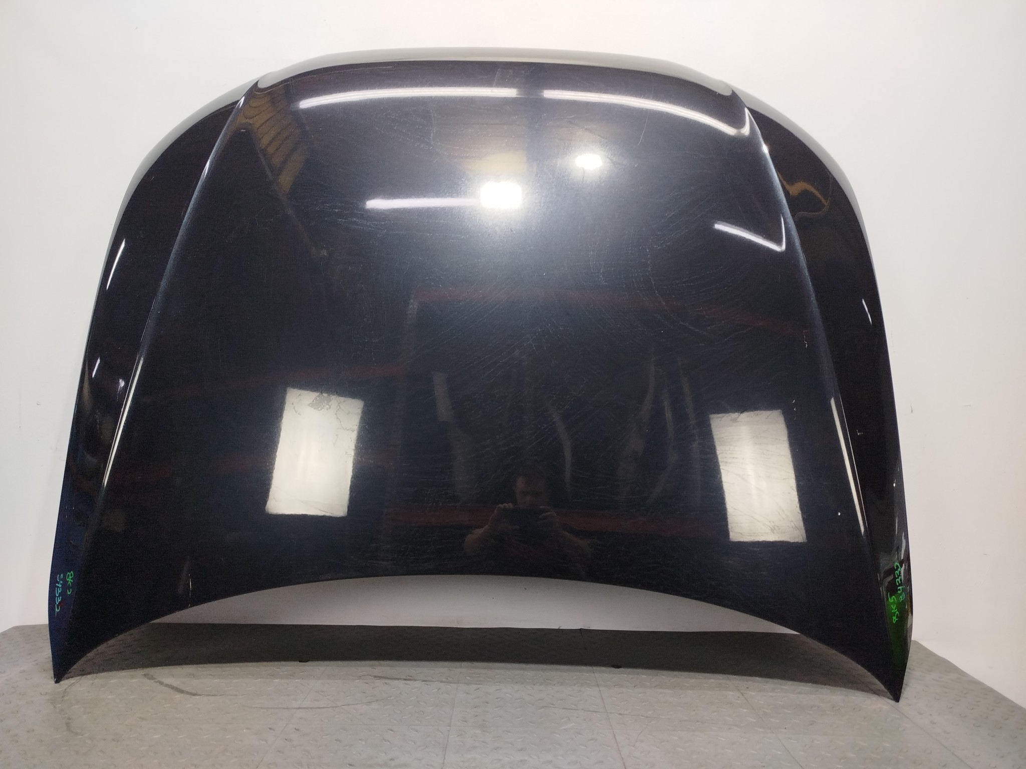 КАПОТ AUDI A4 8K0823029D черный, LX5R S4332