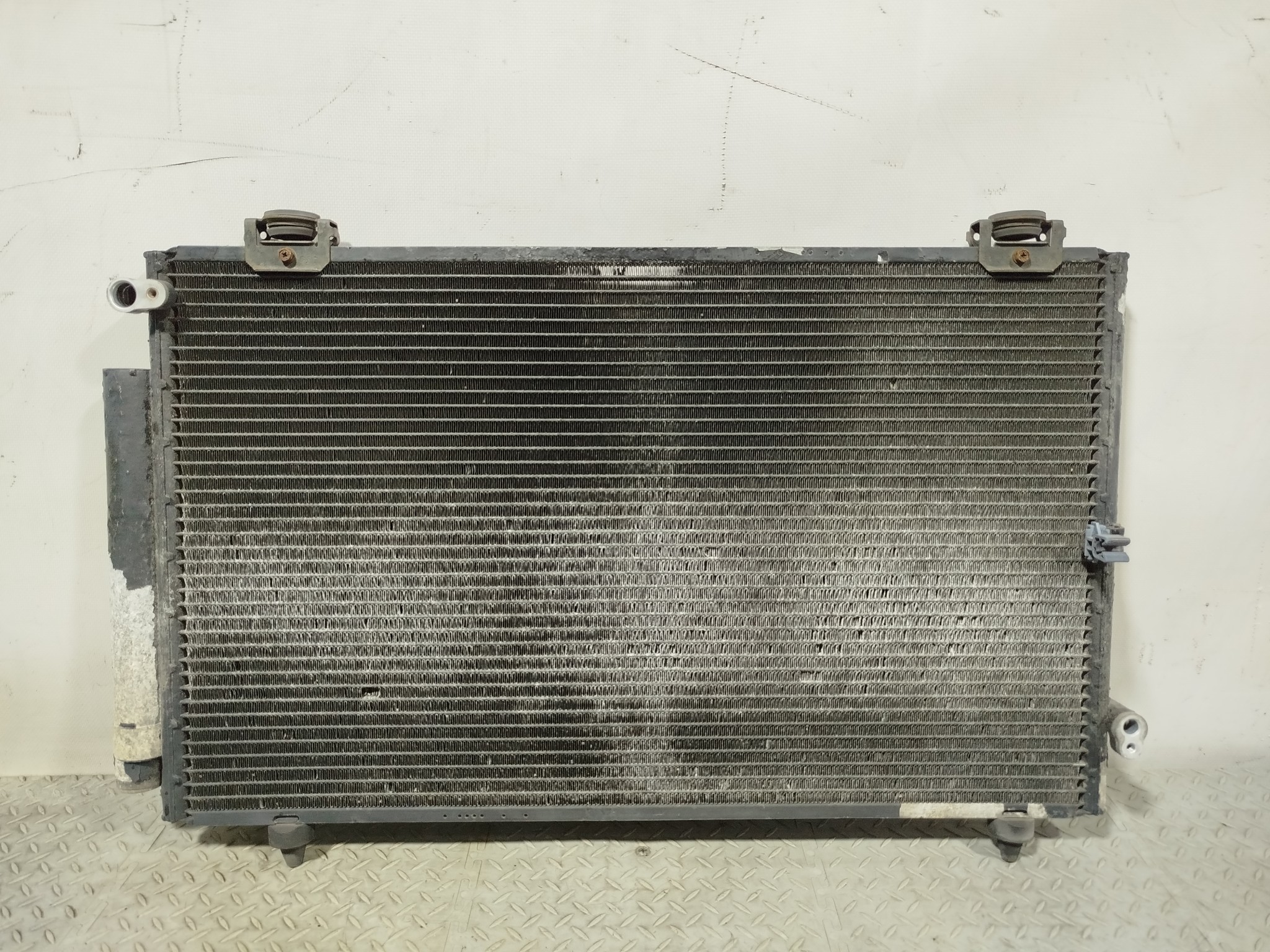 РАДИАТОР КОНДИЦИОНЕРА TOYOTA 8845012240 XE354Z