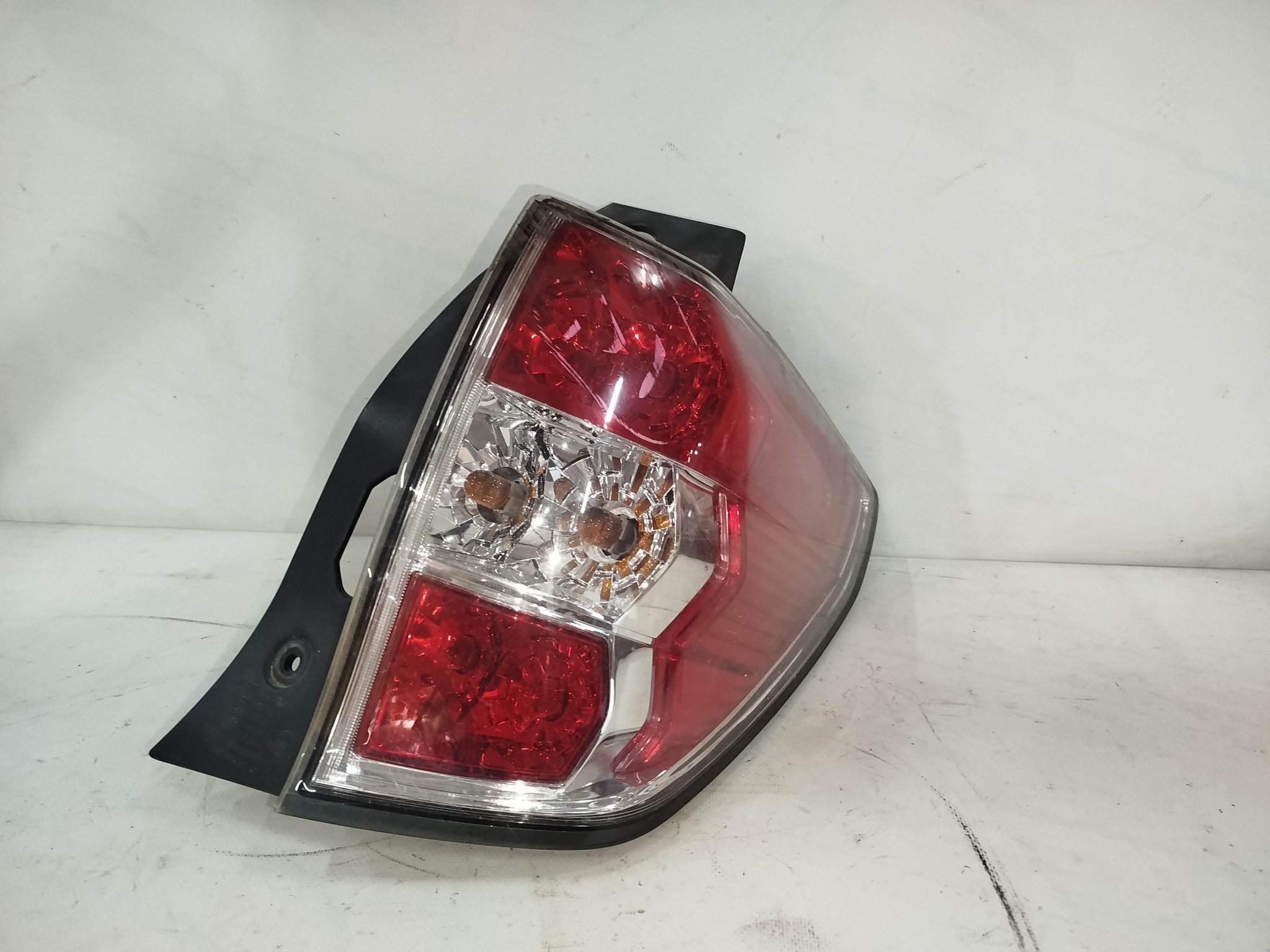 ФОНАРЬ SUBARU ПРАВЫЙ 84912SC140  NA7408