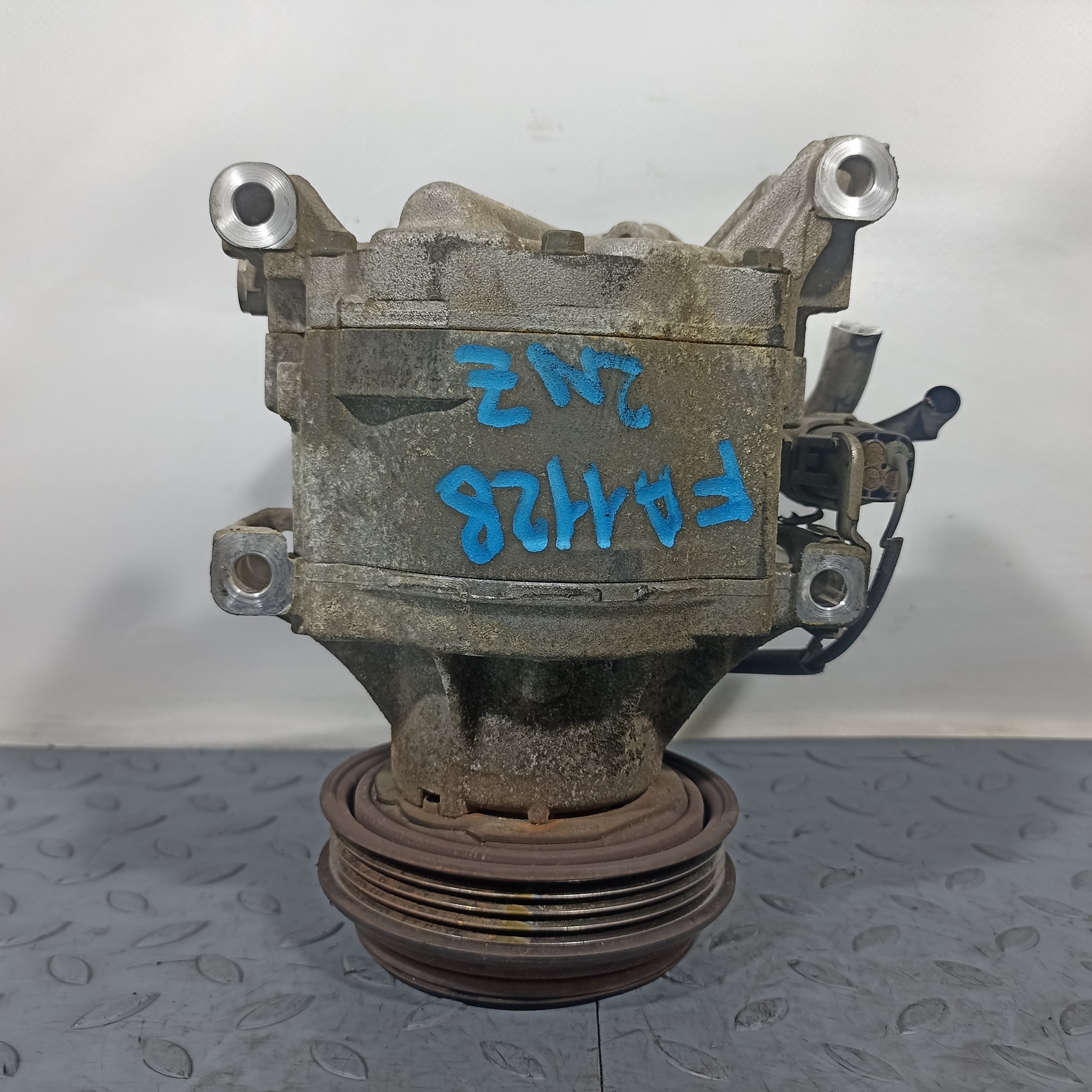 КОМПРЕССОР КОНДИЦИОНЕРА TOYOTA 883201A480  FA1128Z