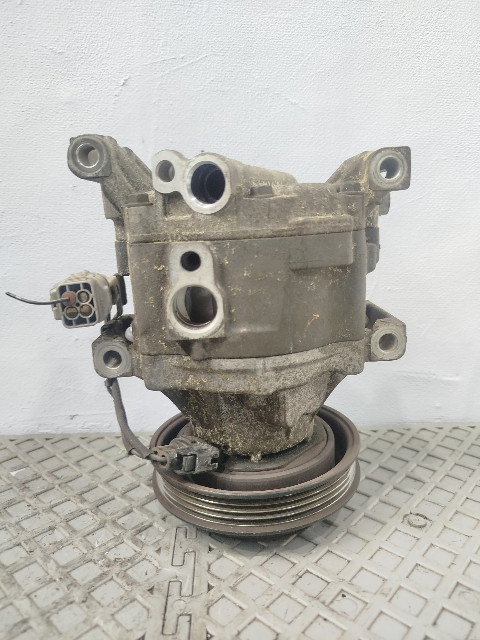 КОМПРЕССОР КОНДИЦИОНЕРА TOYOTA 883201A480  KE656Z