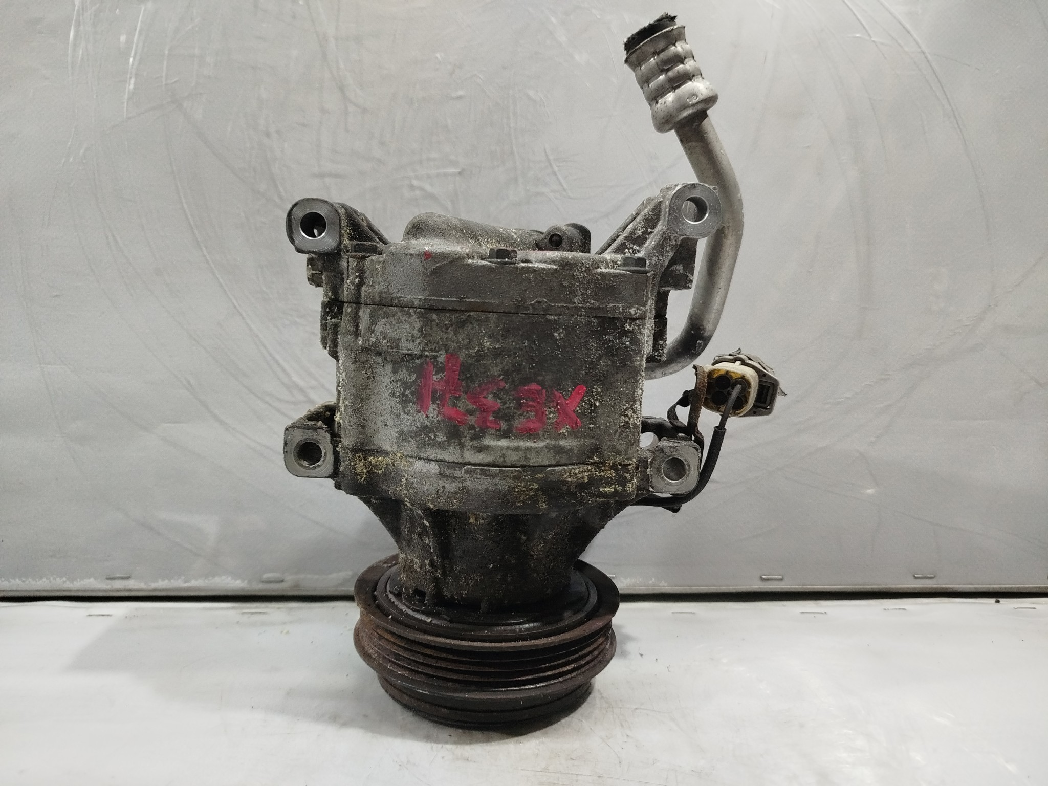 КОМПРЕССОР КОНДИЦИОНЕРА TOYOTA 883201A480  XE371Z