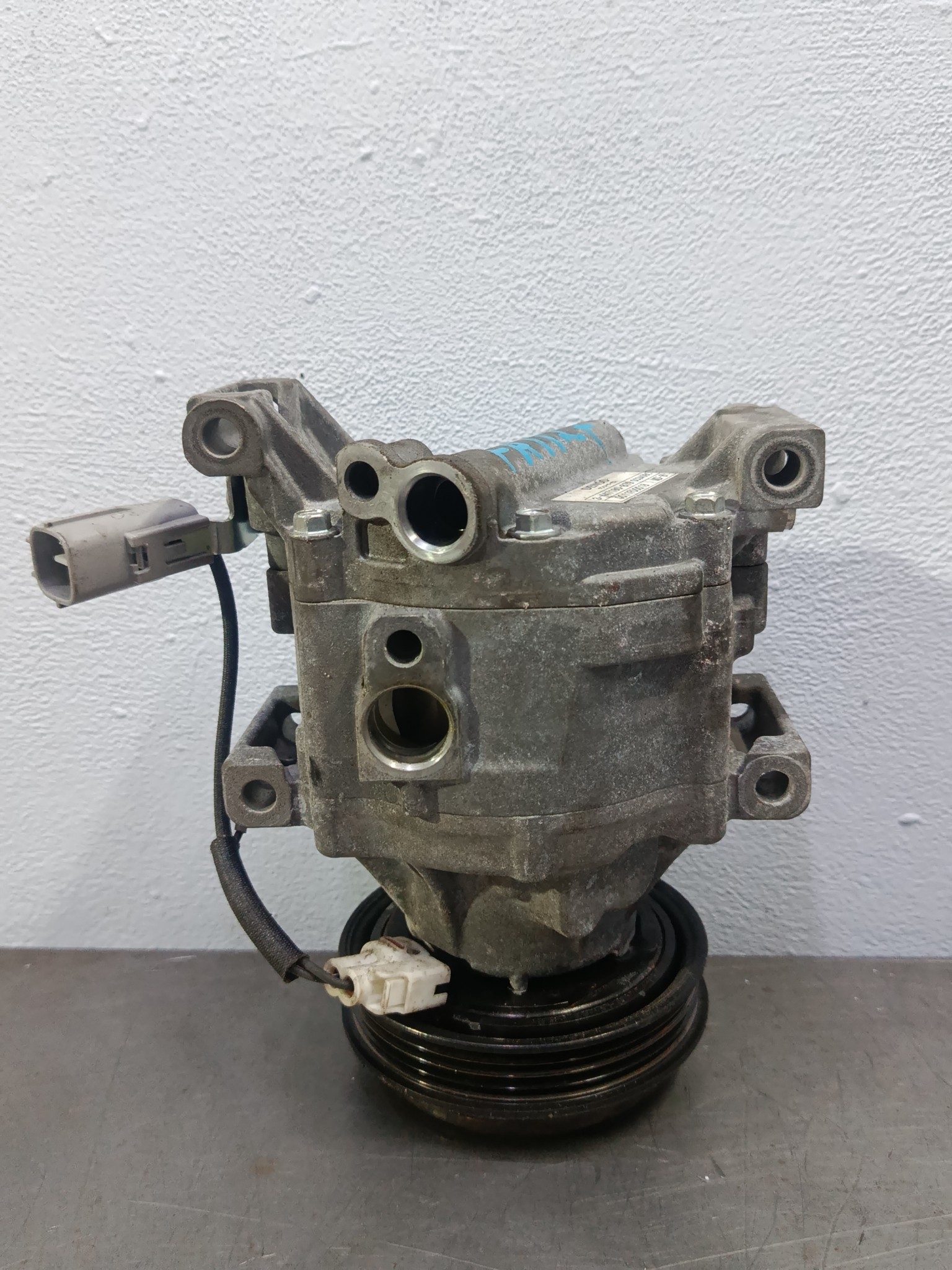КОМПРЕССОР КОНДИЦИОНЕРА TOYOTA 883201A480  FA1127Z