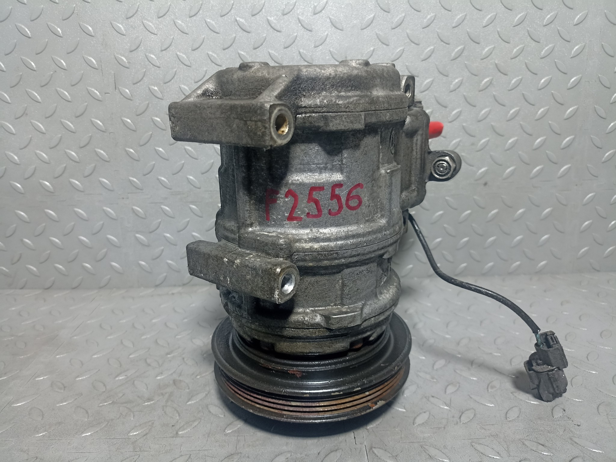 КОМПРЕССОР КОНДИЦИОНЕРА HONDA 38810P3G003 F2556Z