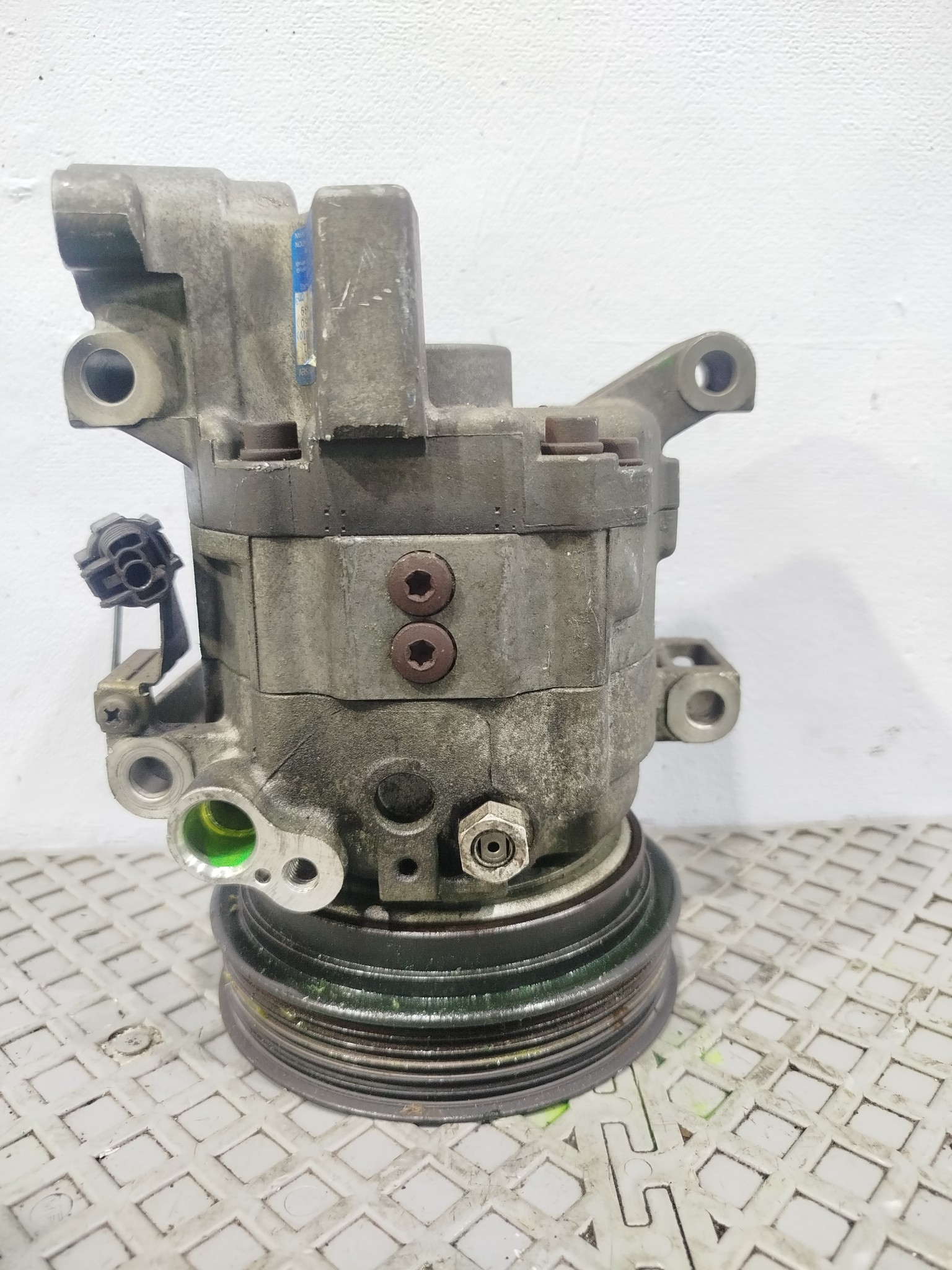 КОМПРЕССОР КОНДИЦИОНЕРА NISSAN 9260041B00 NA6704Z