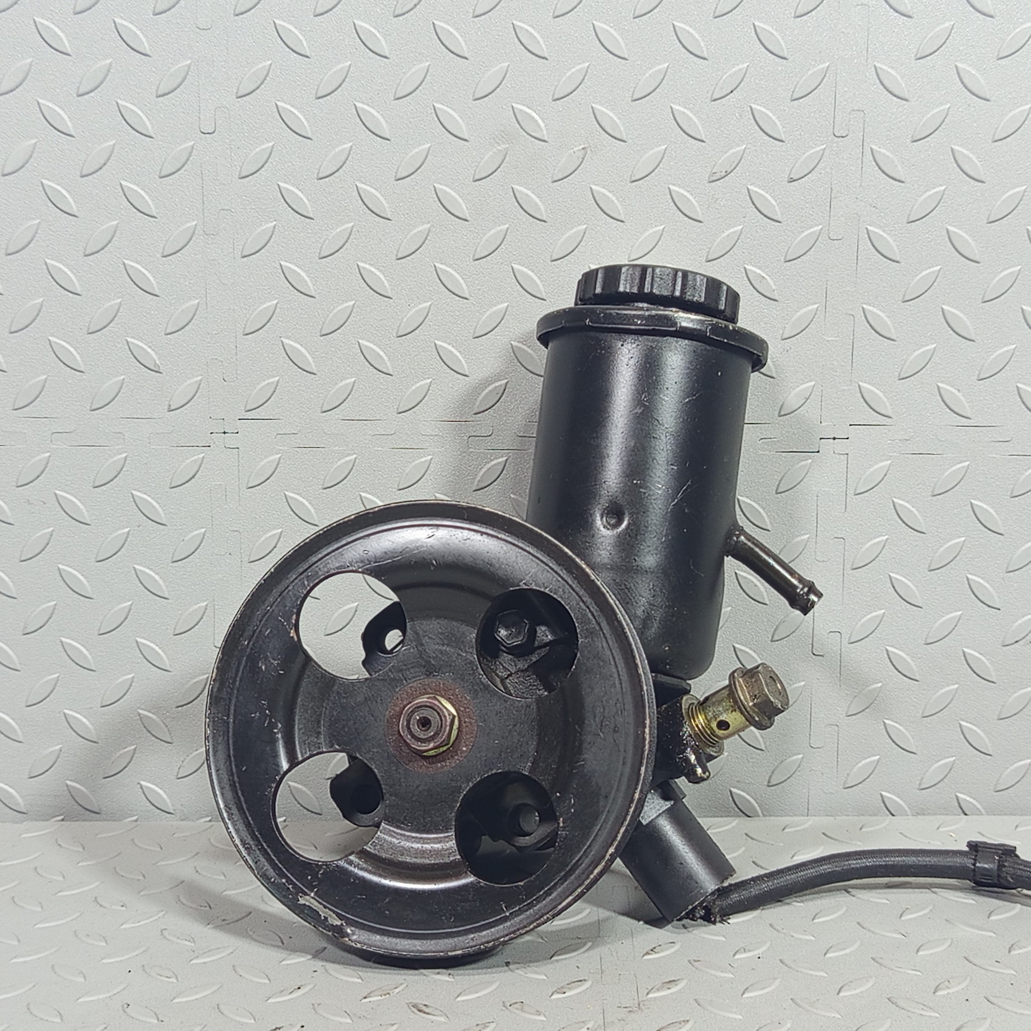 ГУР TOYOTA LEXUS 4432022512 D109