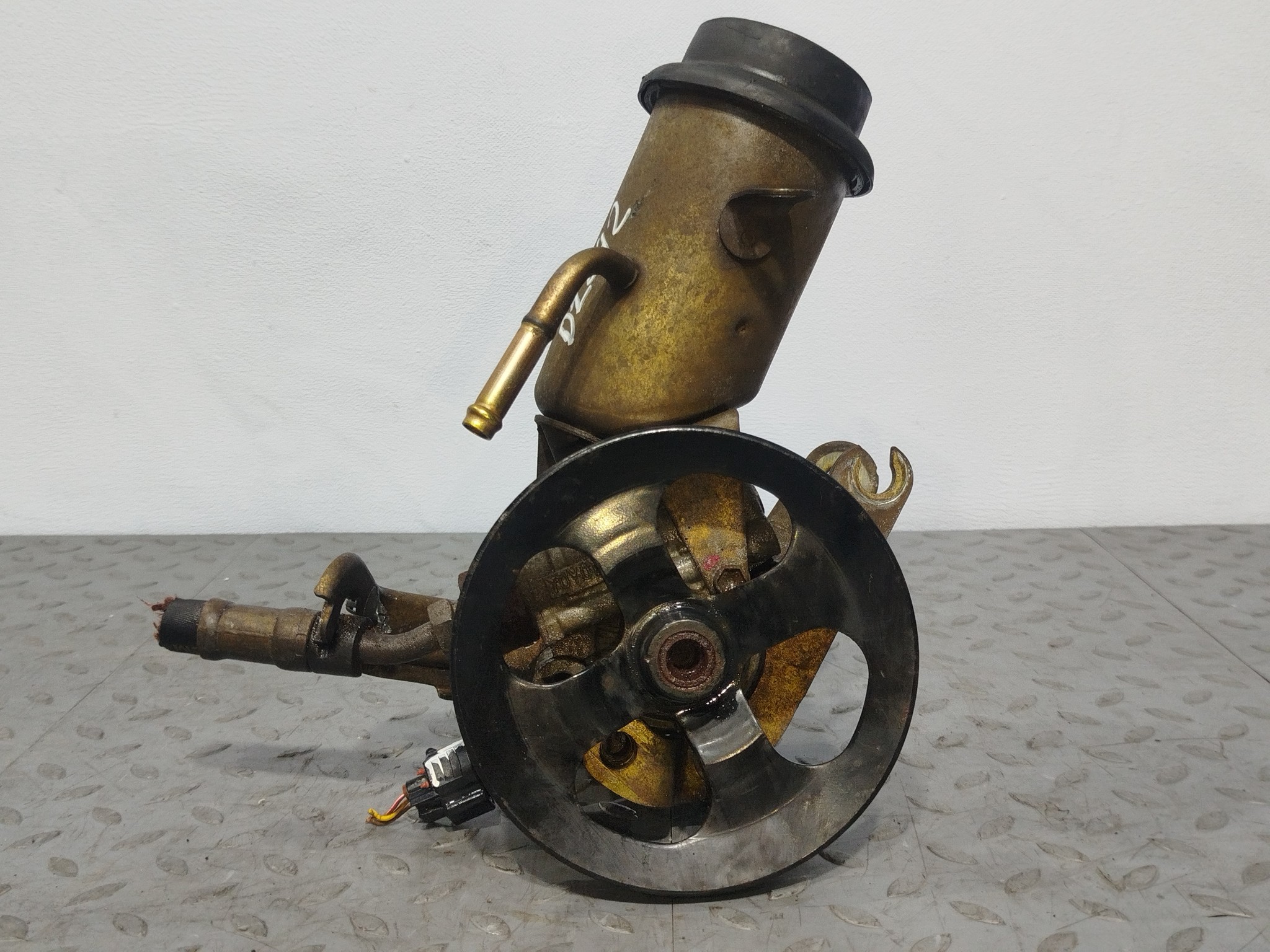 ГУР TOYOTA SCION 4431012530 D2242