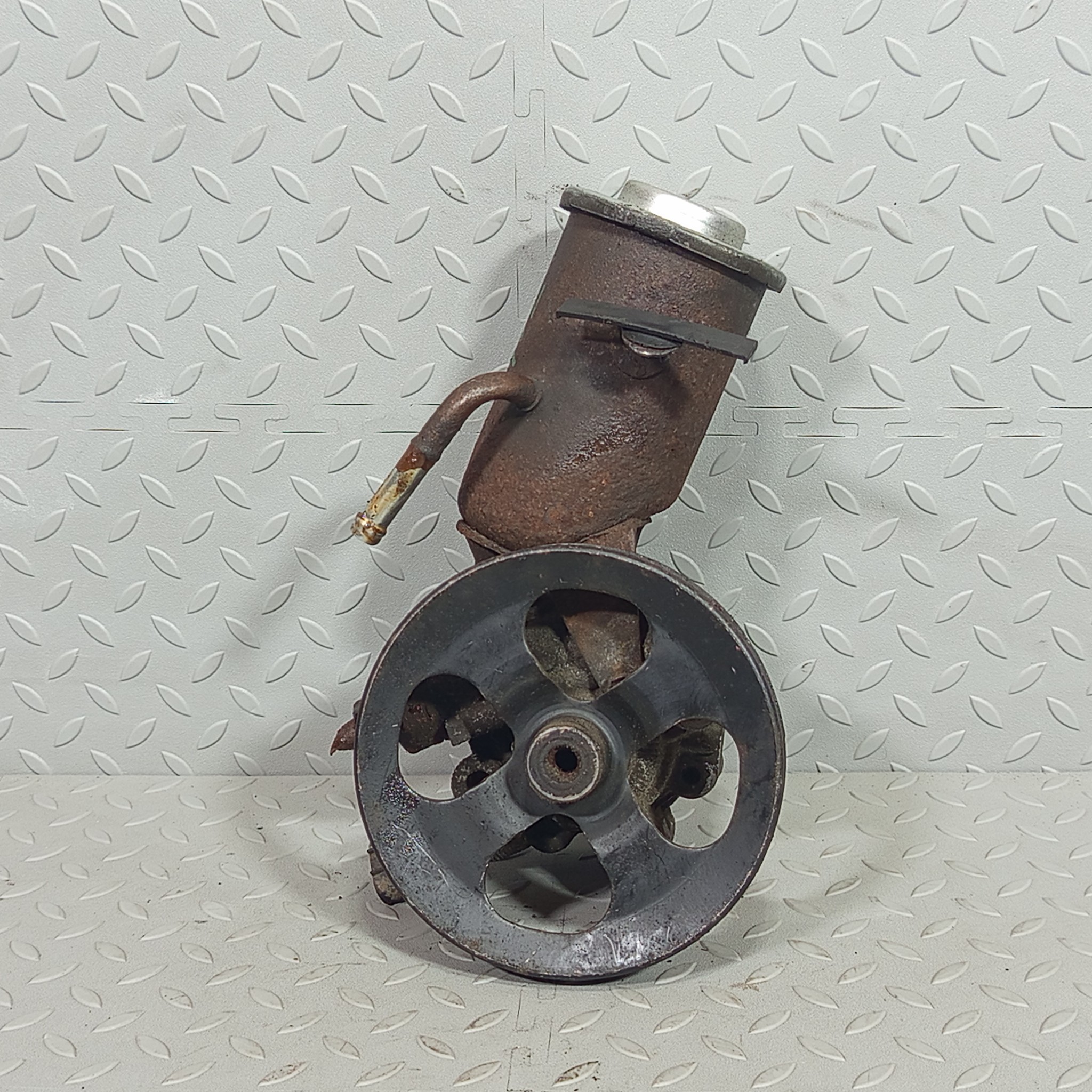 ГУР TOYOTA SCION 4431012530 D151