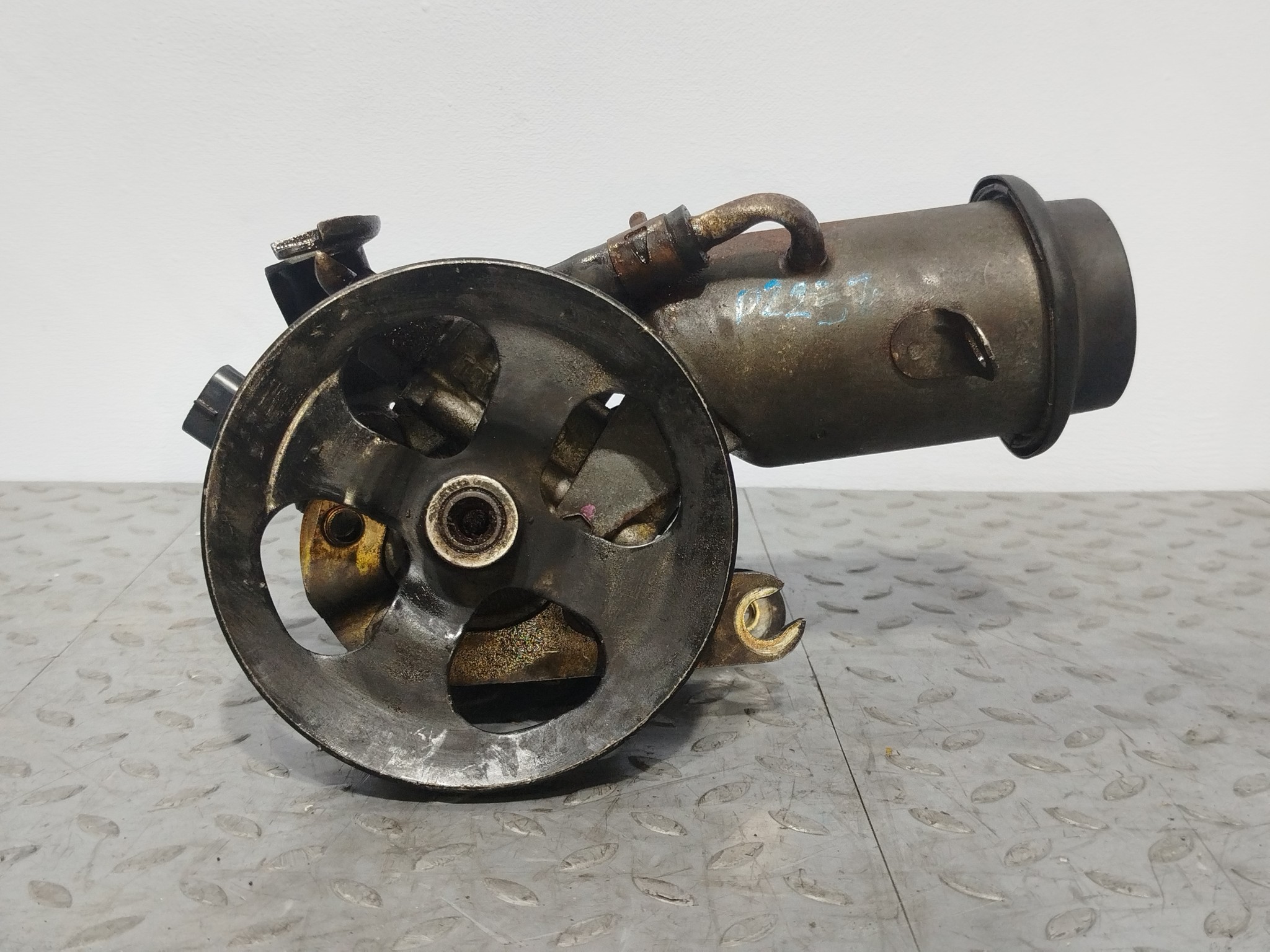 ГУР TOYOTA SCION 4431012530 D2237