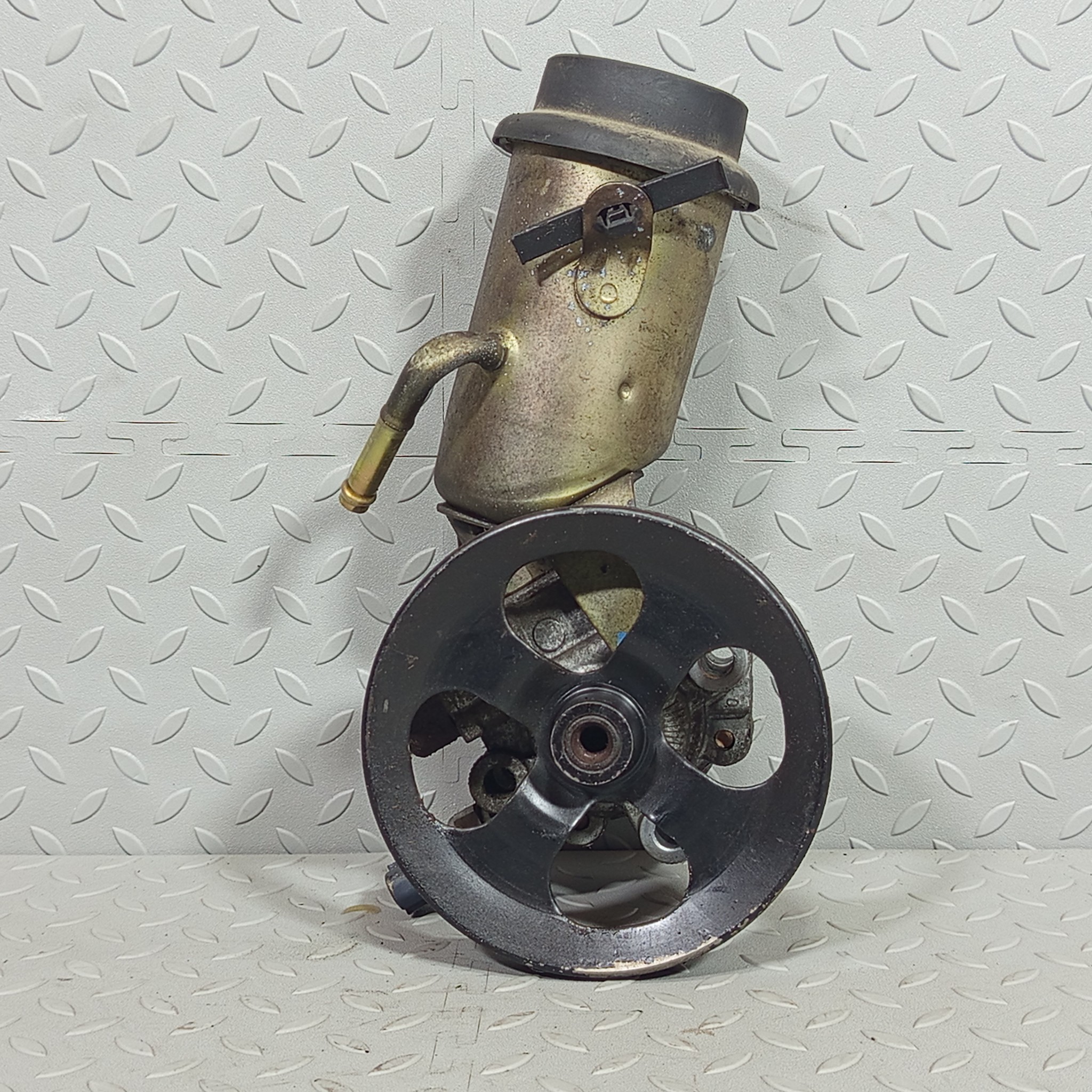 ГУР TOYOTA SCION 4431012530 S4071