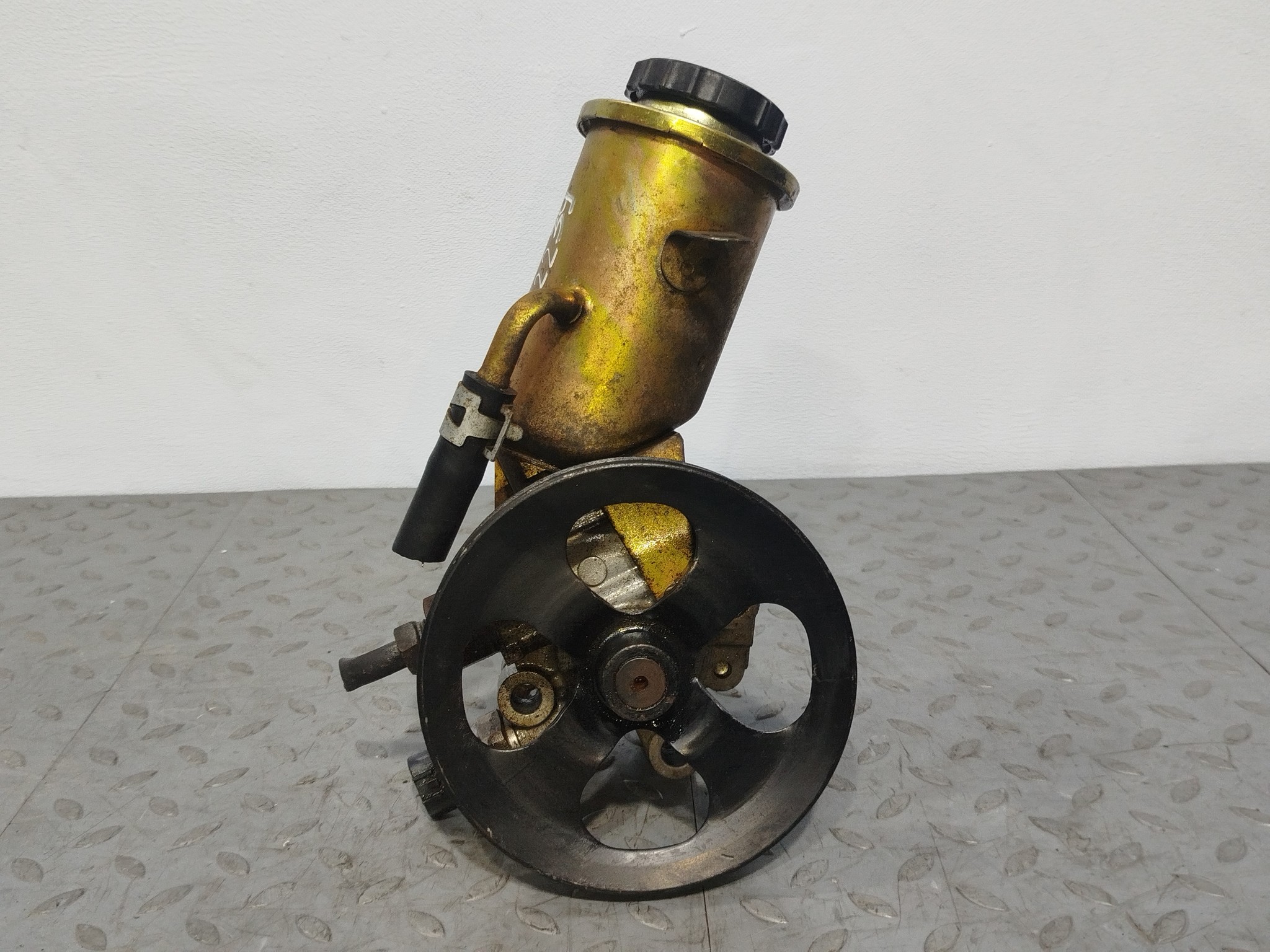 ГУР TOYOTA SCION 4431012530 D2239