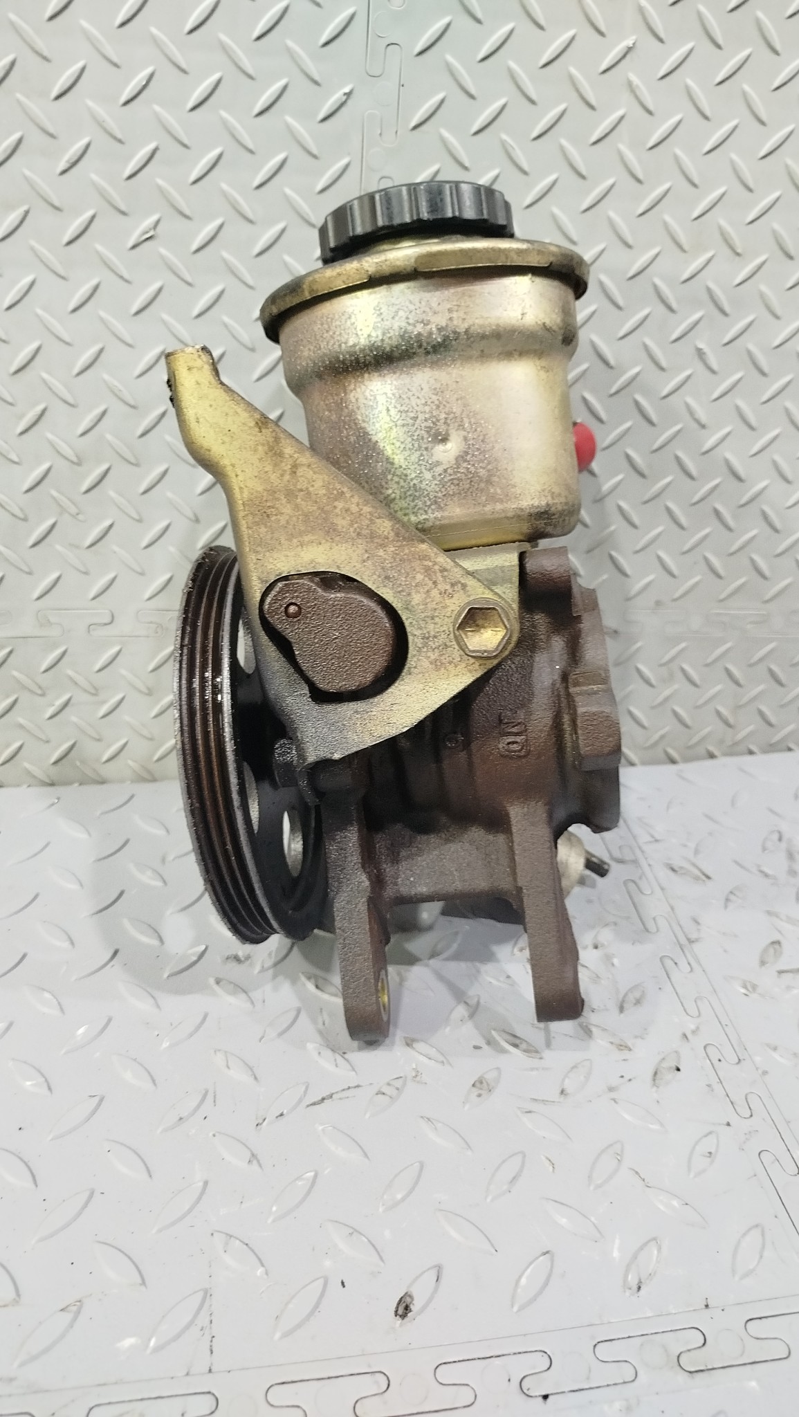 ГУР TOYOTA 4432020210 FE080Z