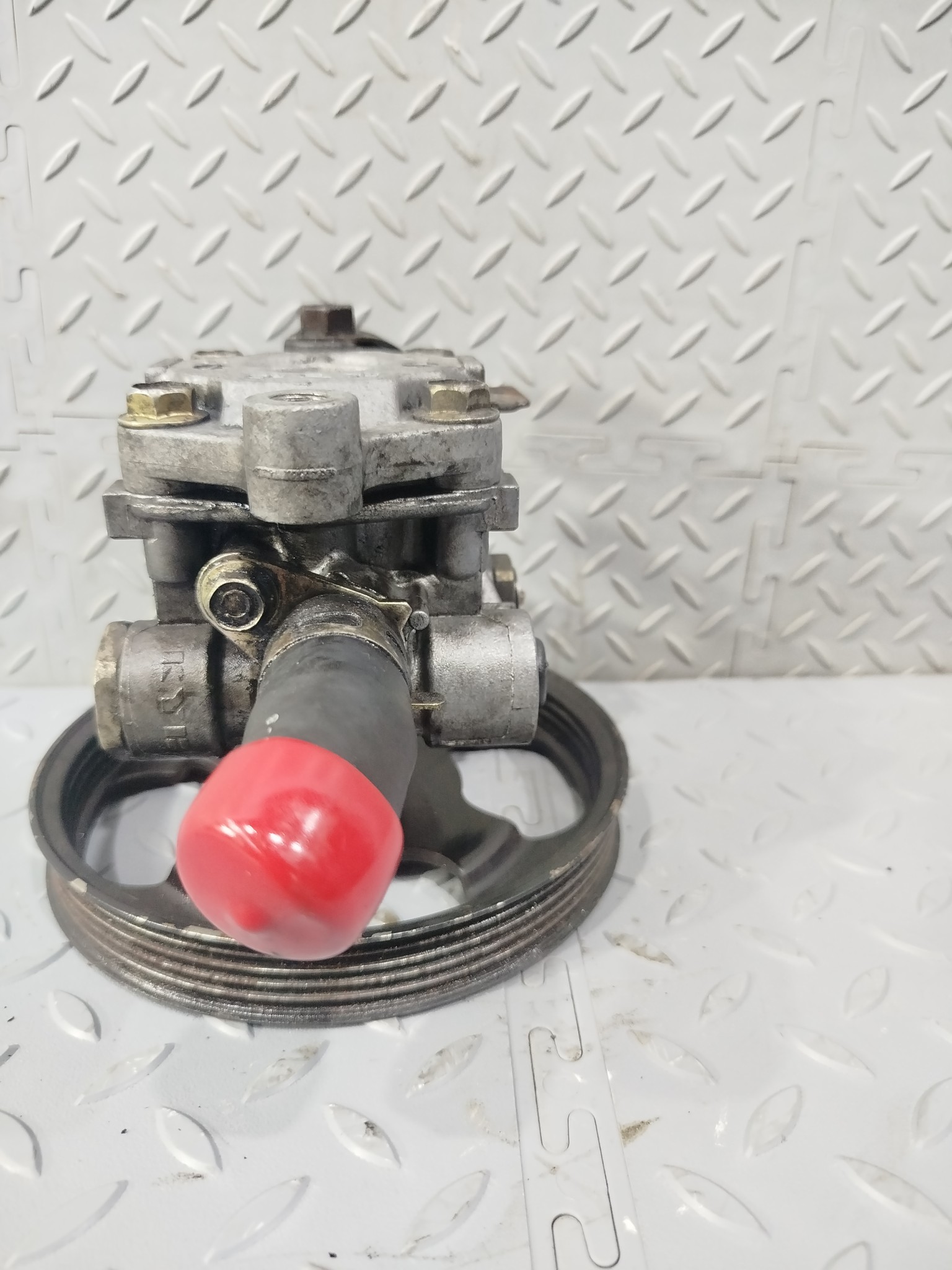 ГУР MITSUBISHI MR403656 D068
