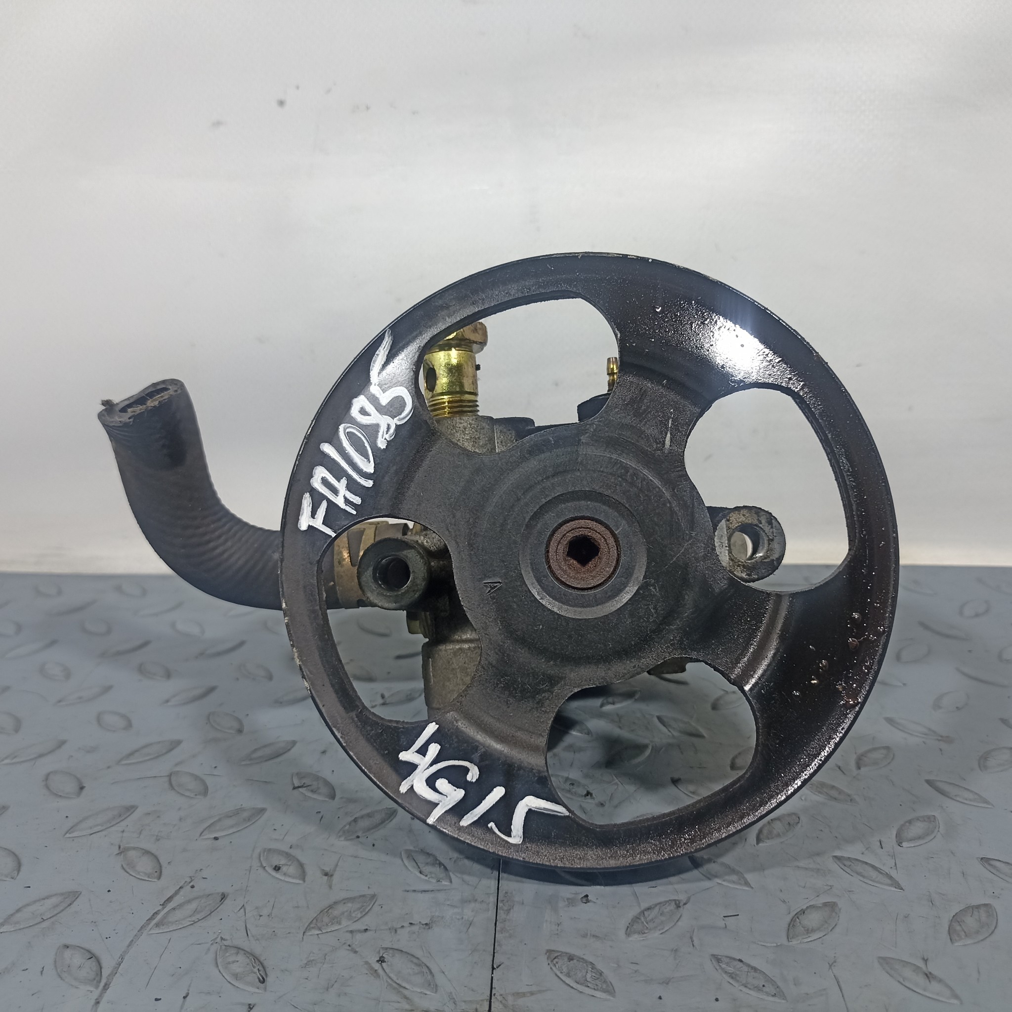 ГУР MITSUBISHI MR403656 FA1085Z