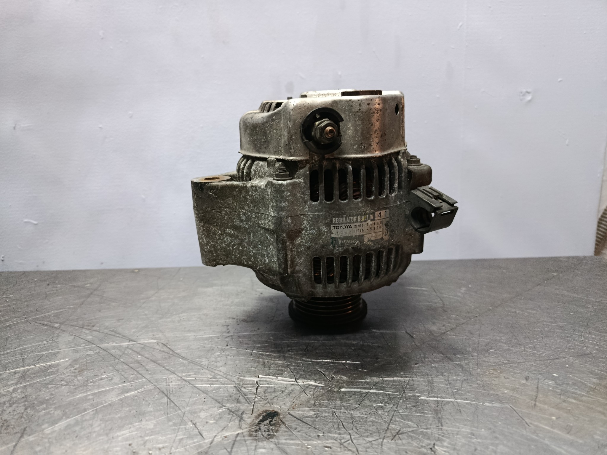 ГЕНЕРАТОР TOYOTA DAIHATSU 2706074370  DY1290Z