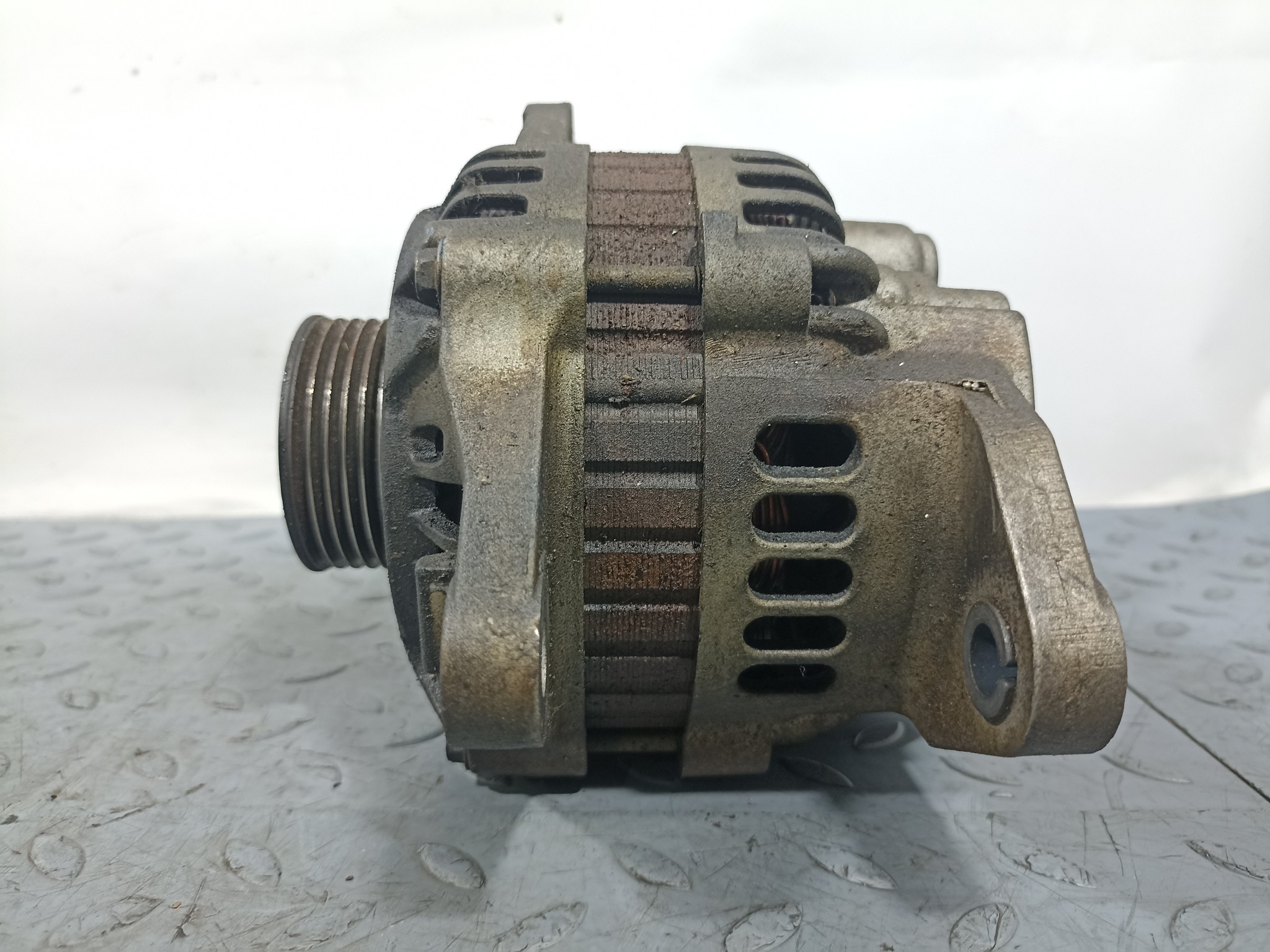 ГЕНЕРАТОР MITSUBISHI A2TA5191  U1413Z