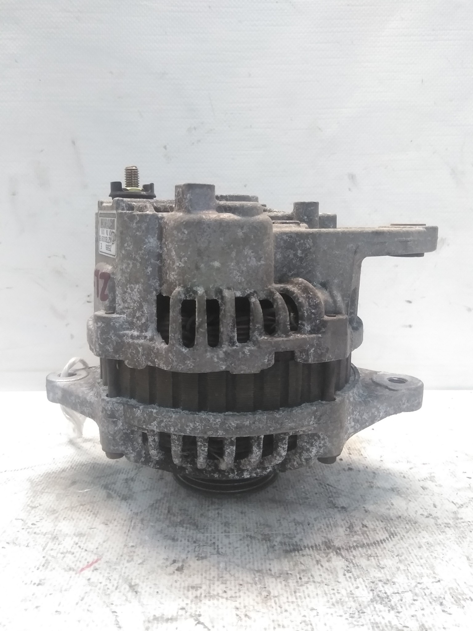 ГЕНЕРАТОР MAZDA FORD B5C718300 D4125