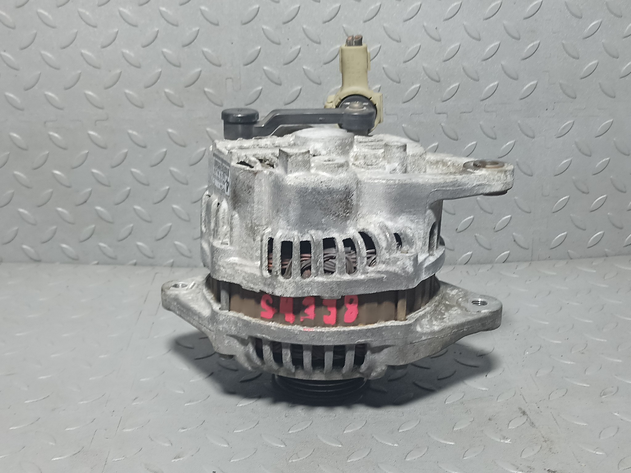 ГЕНЕРАТОР MAZDA FP3418300A  S4338Z
