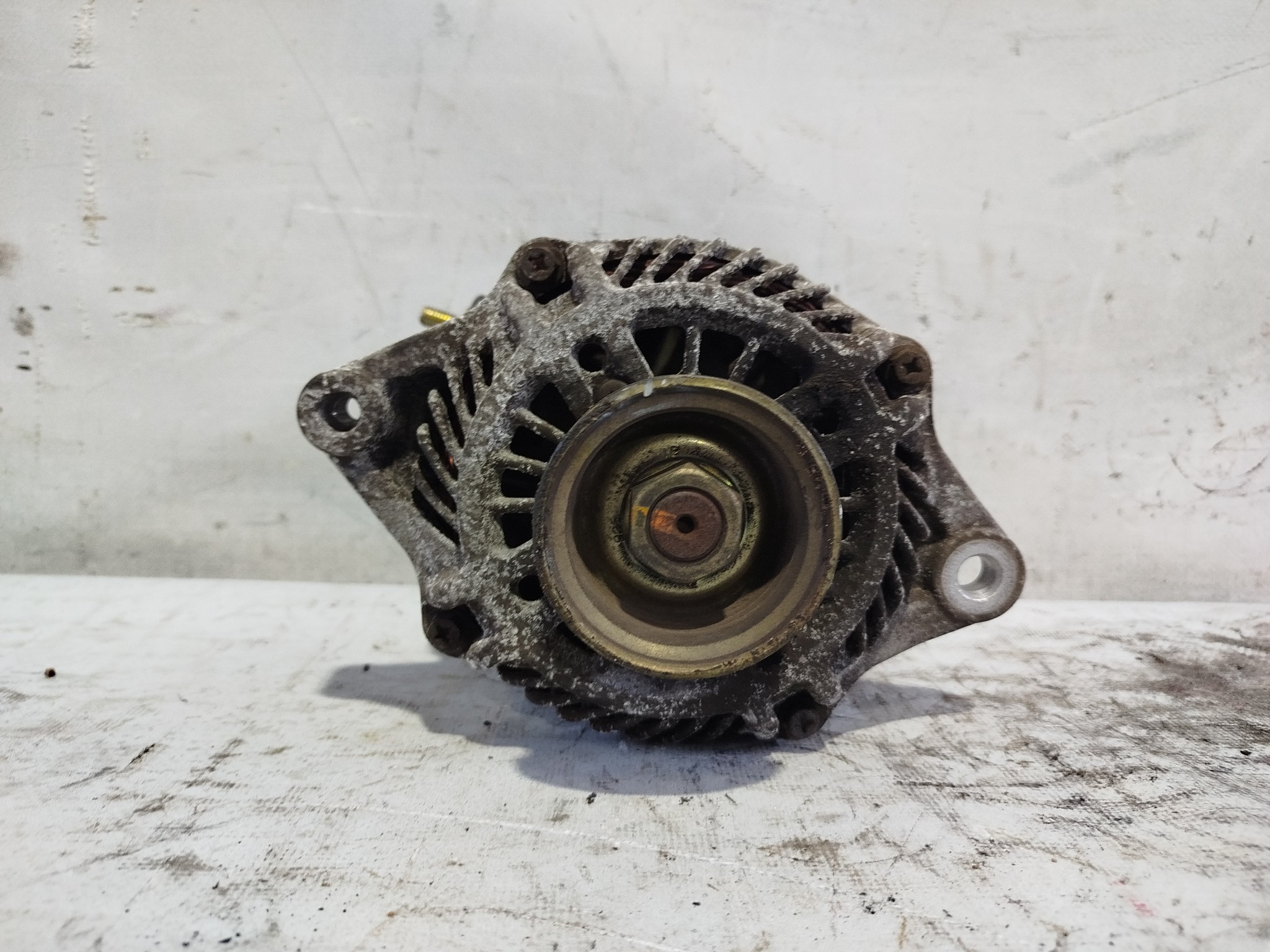 ГЕНЕРАТОР NISSAN MAZDA 231004M500  F2292Z