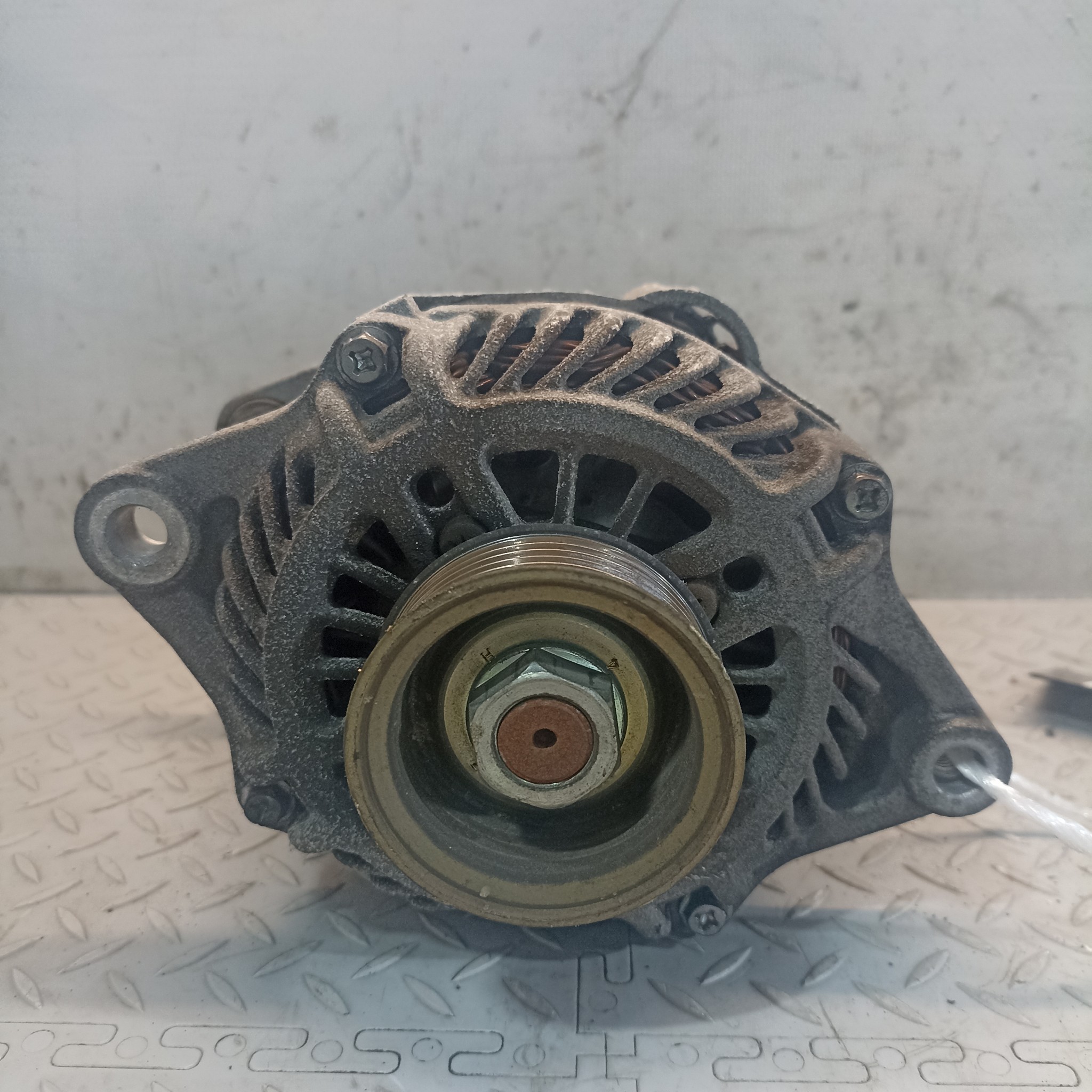 ГЕНЕРАТОР NISSAN MAZDA 231004M500  KE766Z