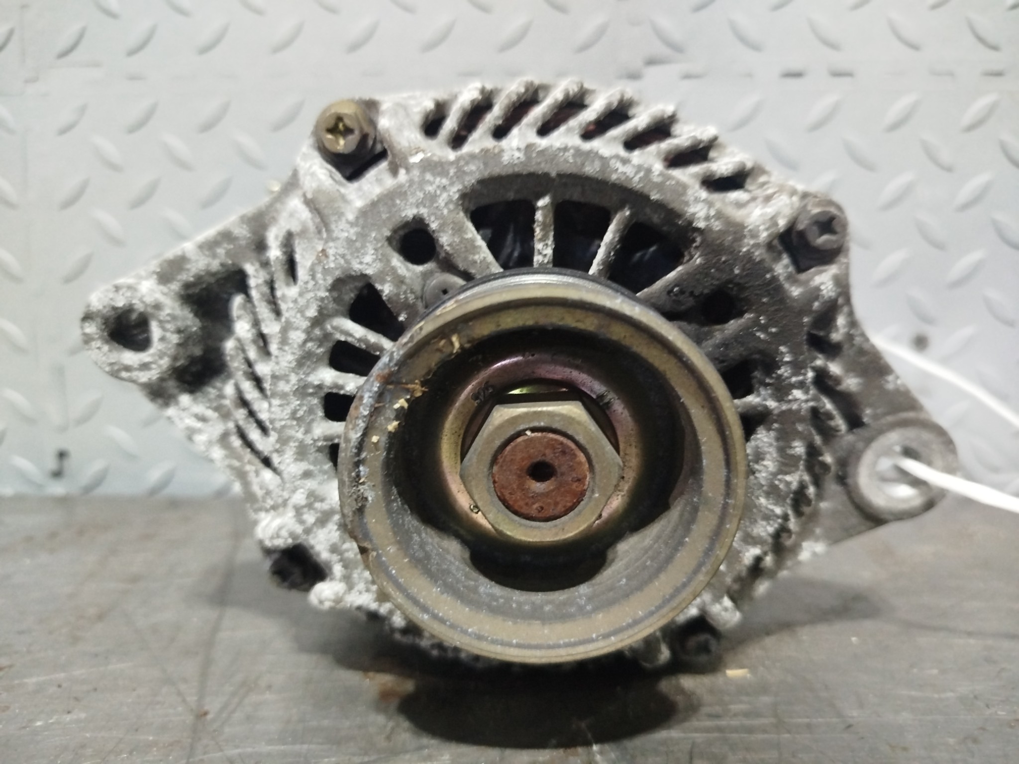 ГЕНЕРАТОР NISSAN MAZDA 231004M500  KE678Z
