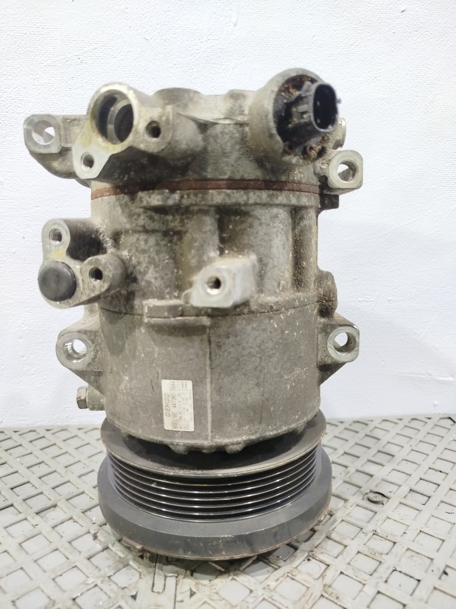 КОМПРЕССОР КОНДИЦИОНЕРА TOYOTA 8831028640 NA8183Z