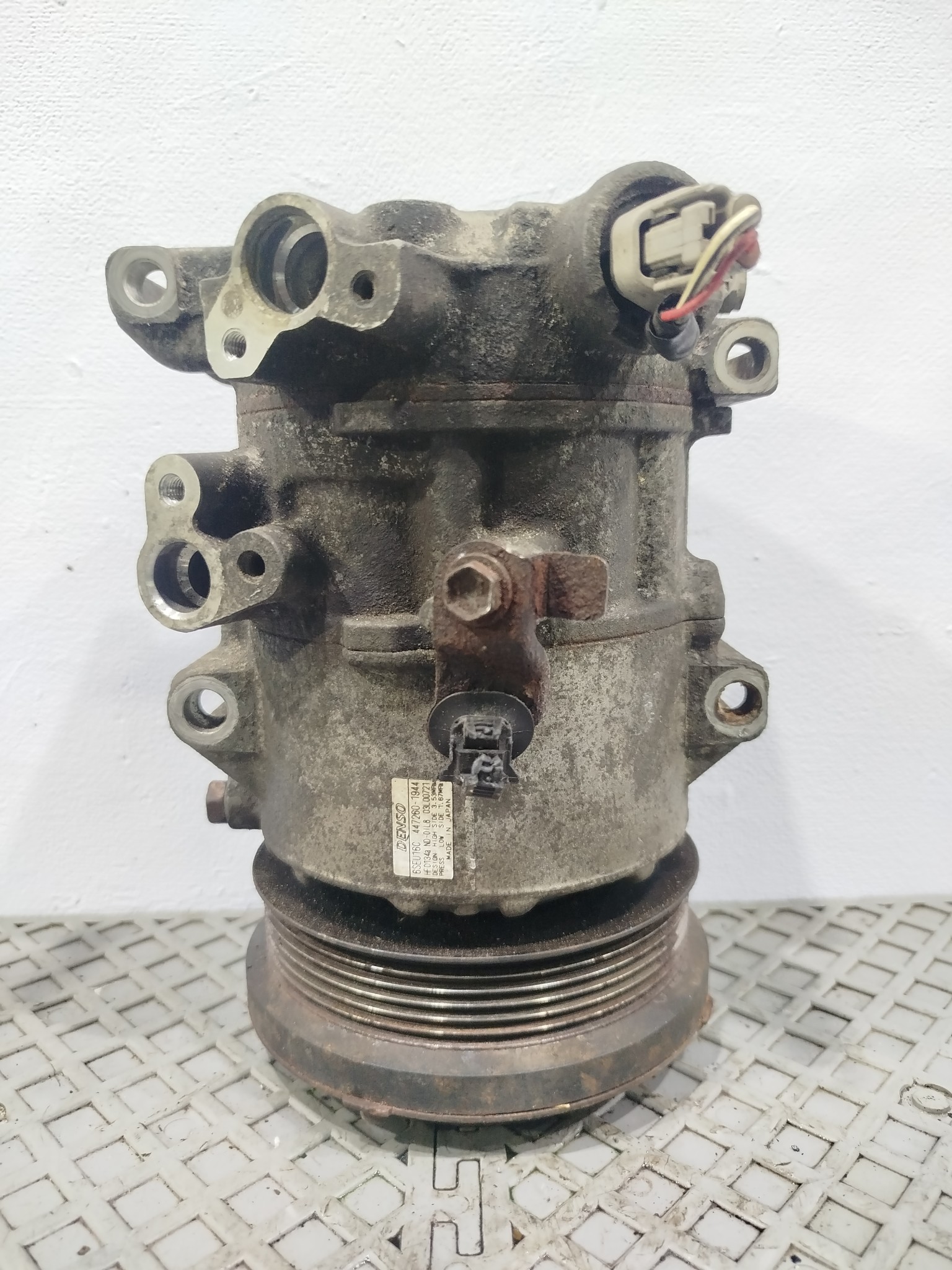 КОМПРЕССОР КОНДИЦИОНЕРА TOYOTA 8831028640 XA6934Z