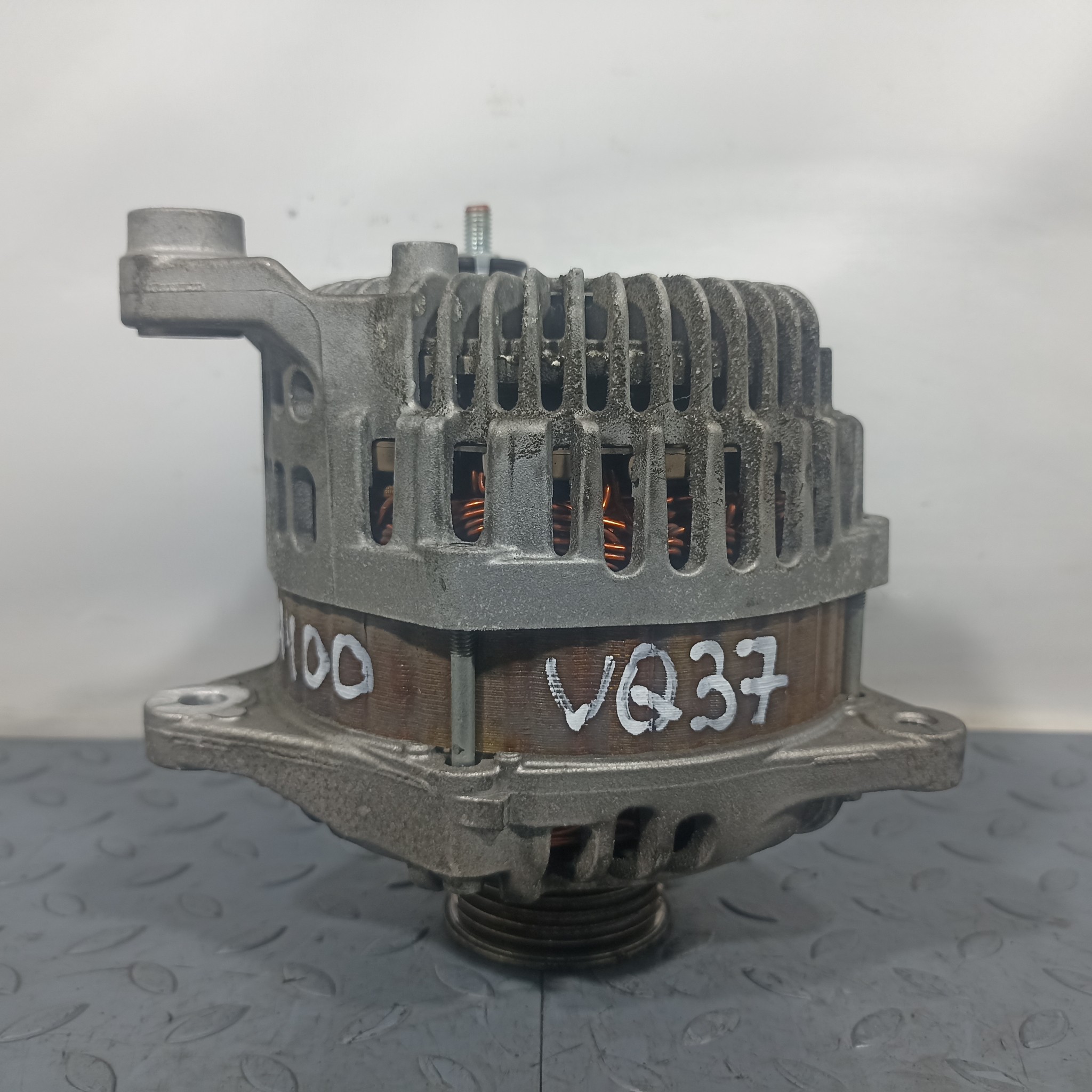 ГЕНЕРАТОР NISSAN INFINITI 23100JK01A  S4400Z