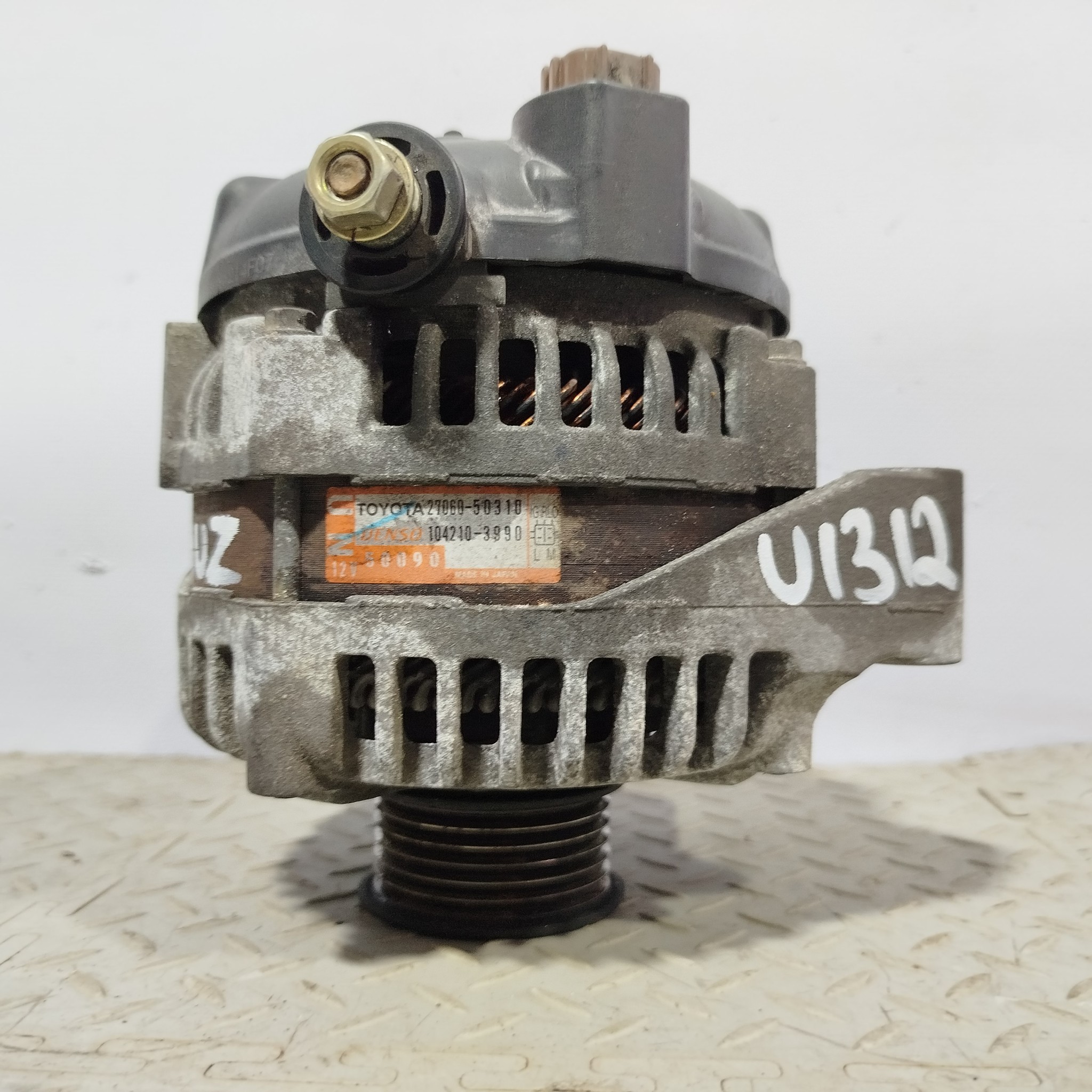 ГЕНЕРАТОР TOYOTA LEXUS 2706050370  U1312Z