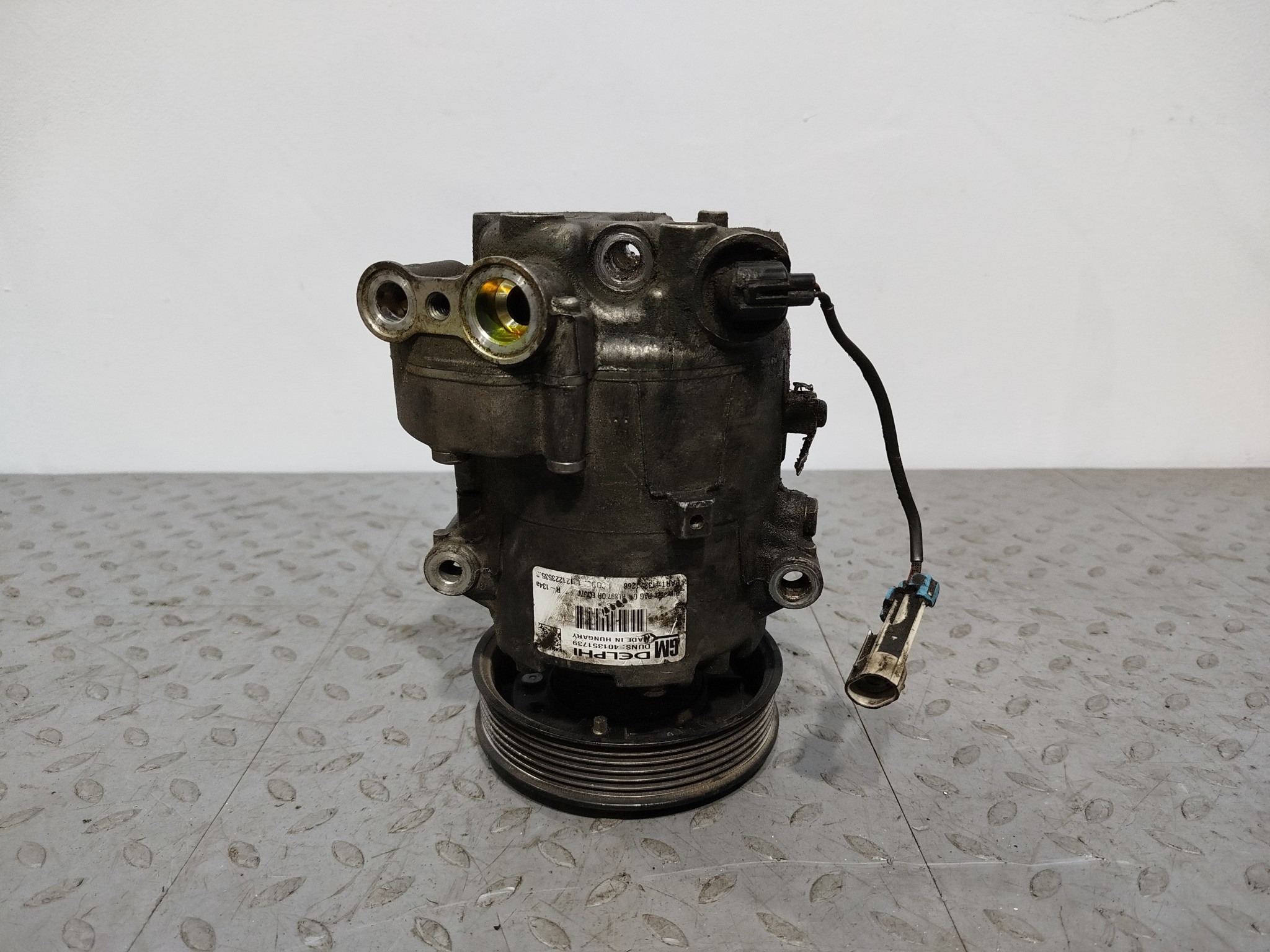 КОМПРЕССОР КОНДИЦИОНЕРА OPEL CHEVROLET 13377057 DY1288Z