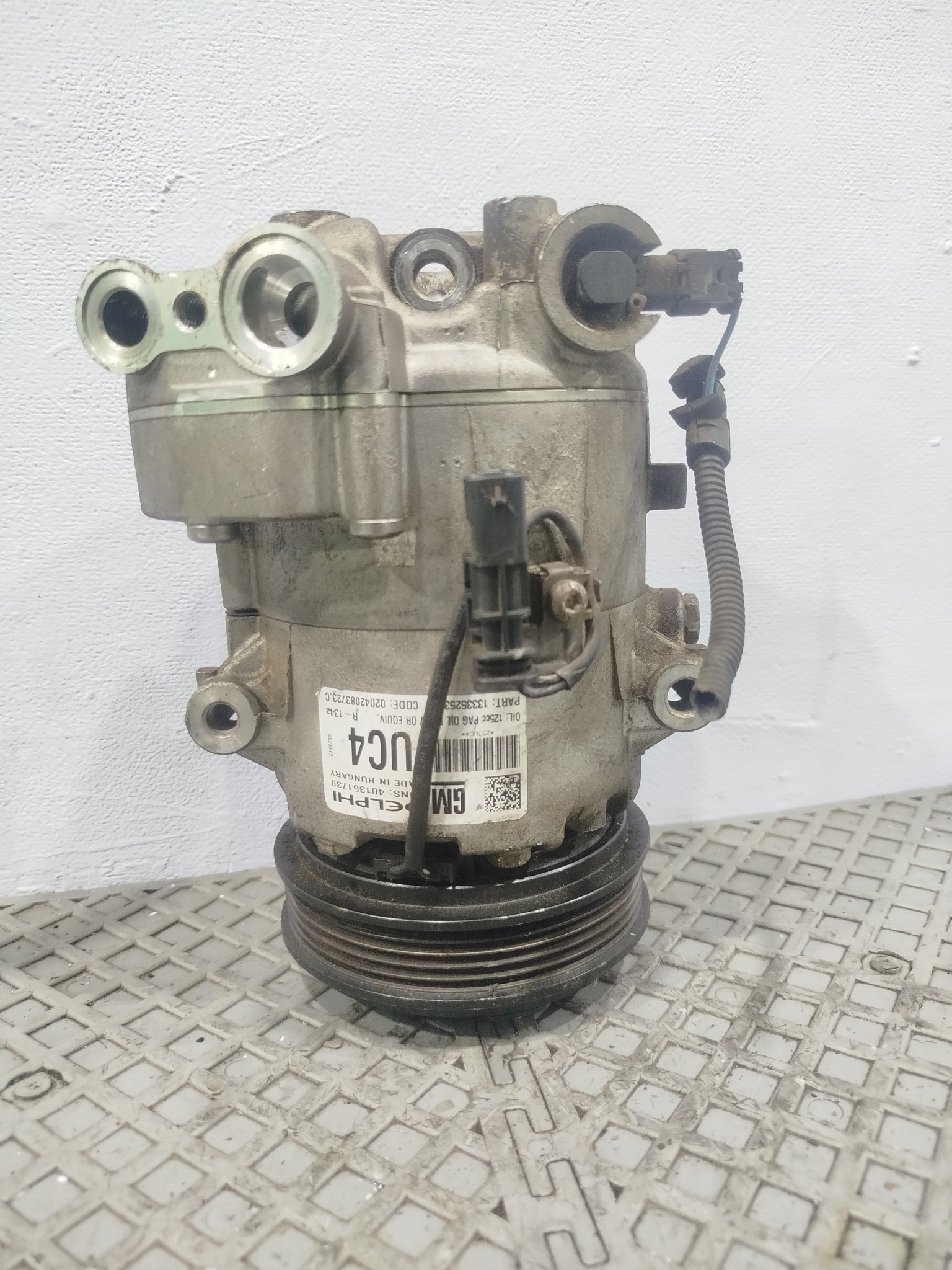 КОМПРЕССОР КОНДИЦИОНЕРА OPEL CHEVROLET 13377057 DY682Z
