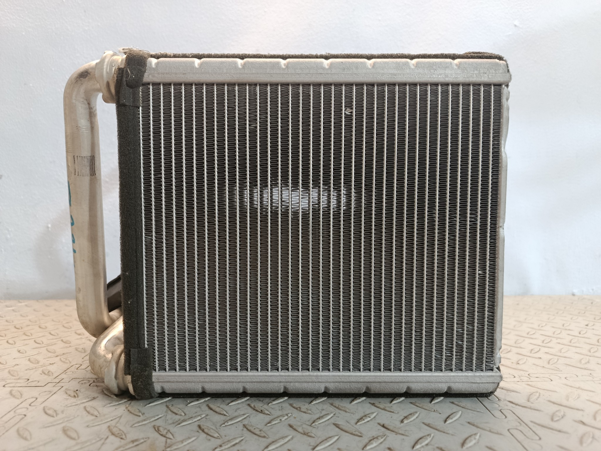 РАДИАТОР ПЕЧКИ MITSUBISHI 7801A450 D117