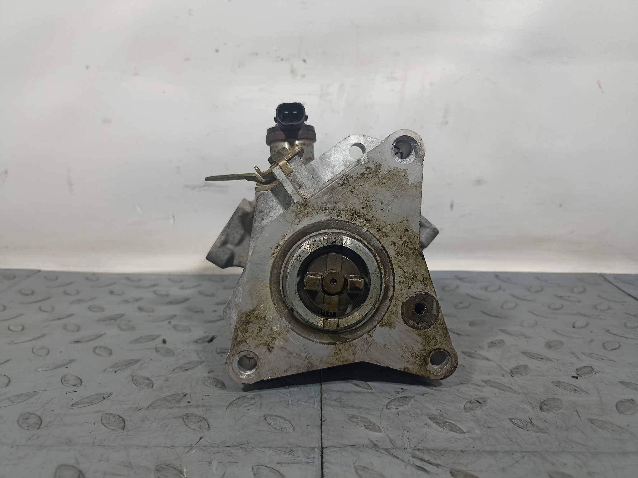 ТНВД NISSAN 16630AL600 U1050Z