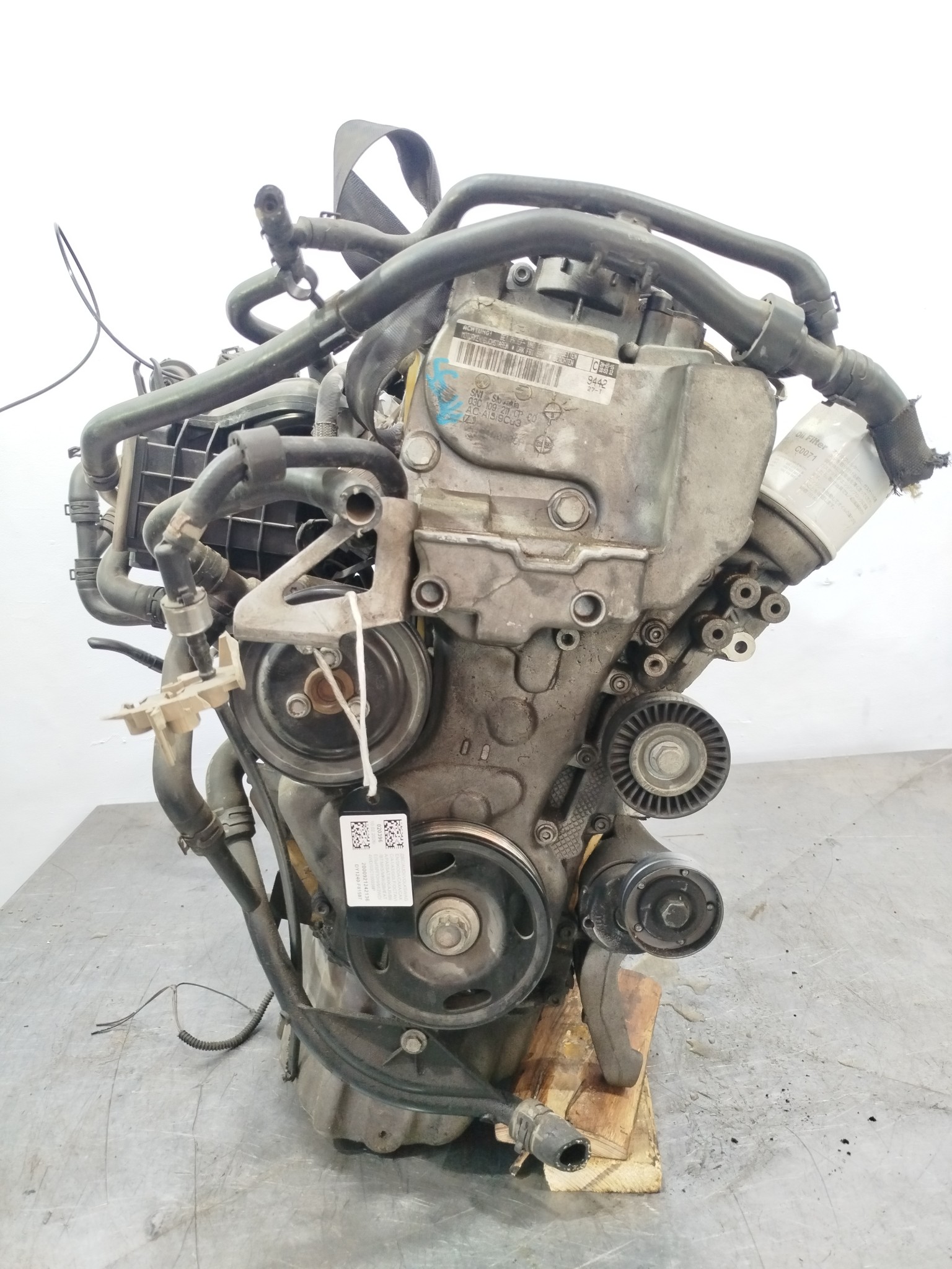 ДВИГАТЕЛЬ CAXA CAXC AUDI VOLKSWAGEN SKODA 03C100038P DY1240-F81587