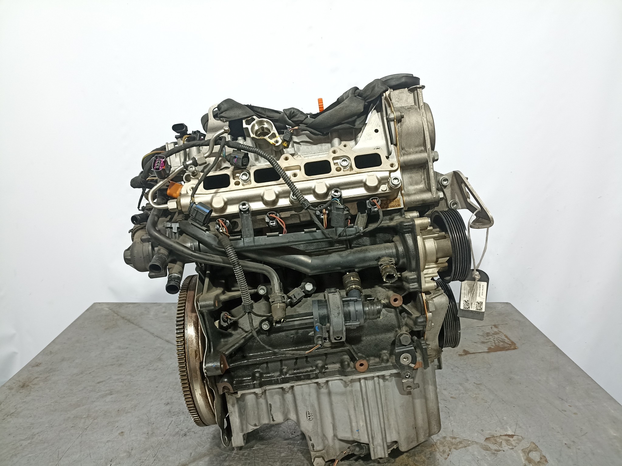 ДВИГАТЕЛЬ CAXA CAXC AUDI VOLKSWAGEN SKODA 03C100038P YE063-842090