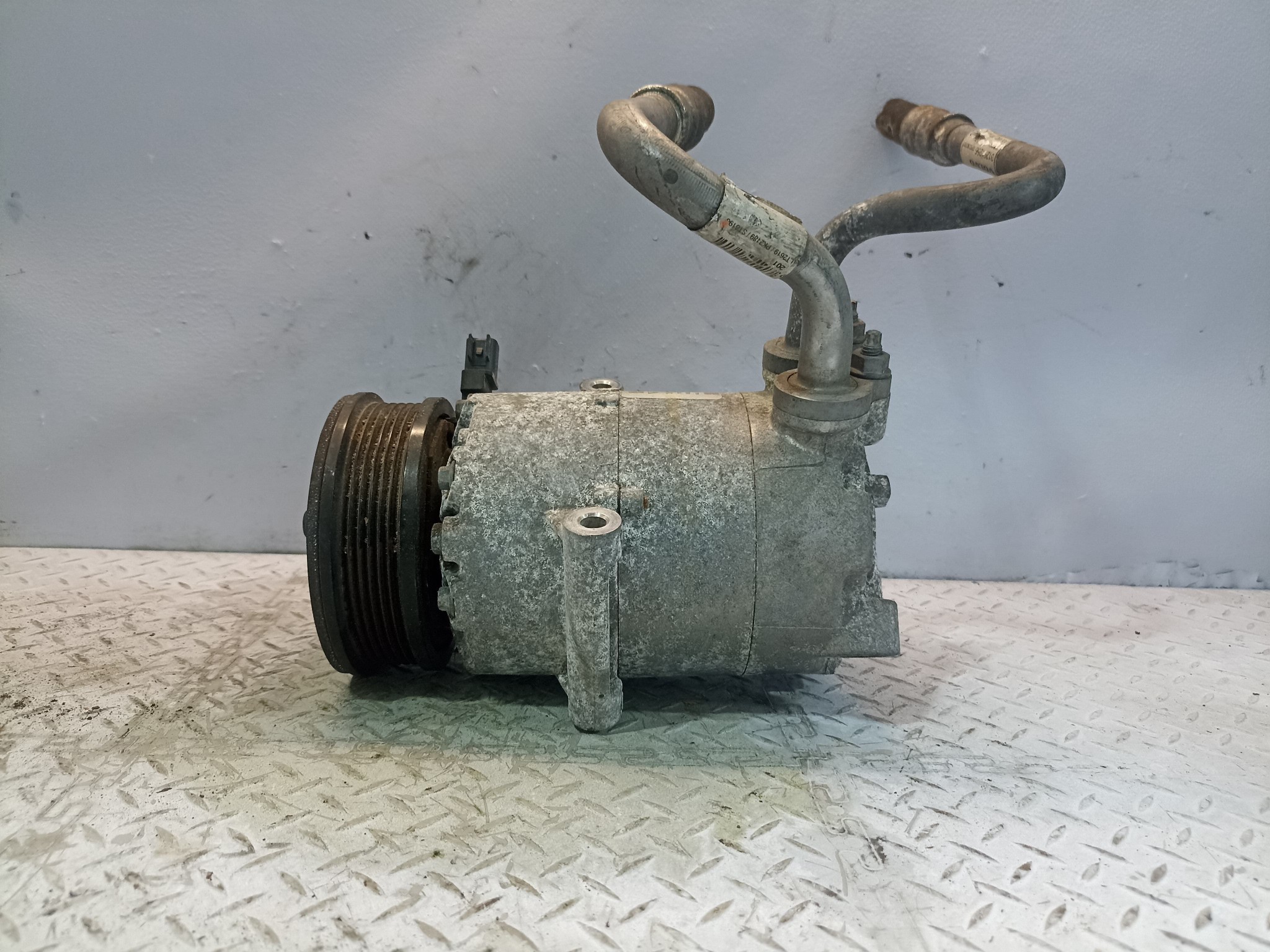 КОМПРЕССОР КОНДИЦИОНЕРА VOLVO 31332616 XA7365Z