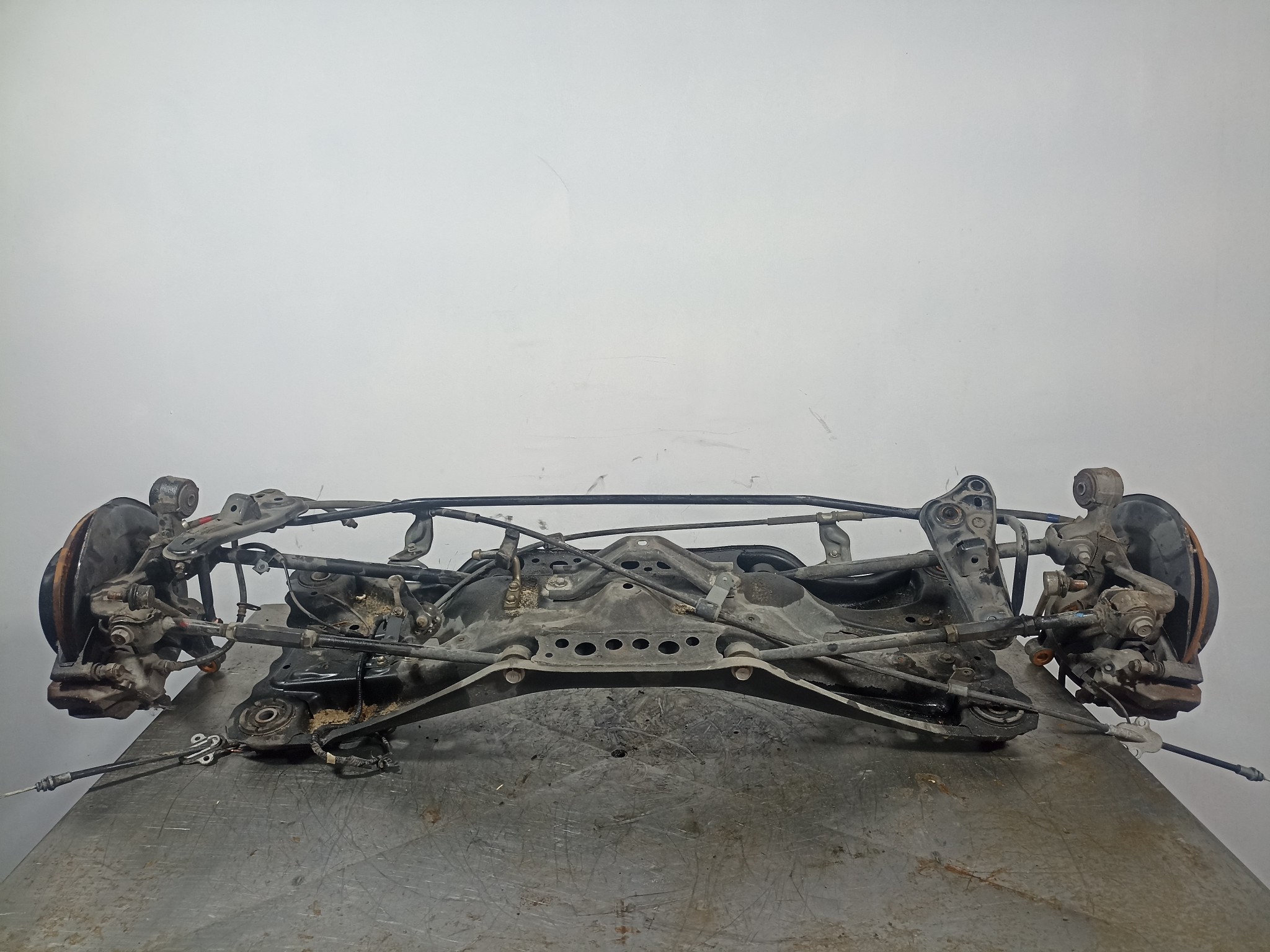 БАЛКА ПОДВЕСКИ ЗАДНЯЯ LEXUS ЗАДНЯЯ 5120633110 YE136