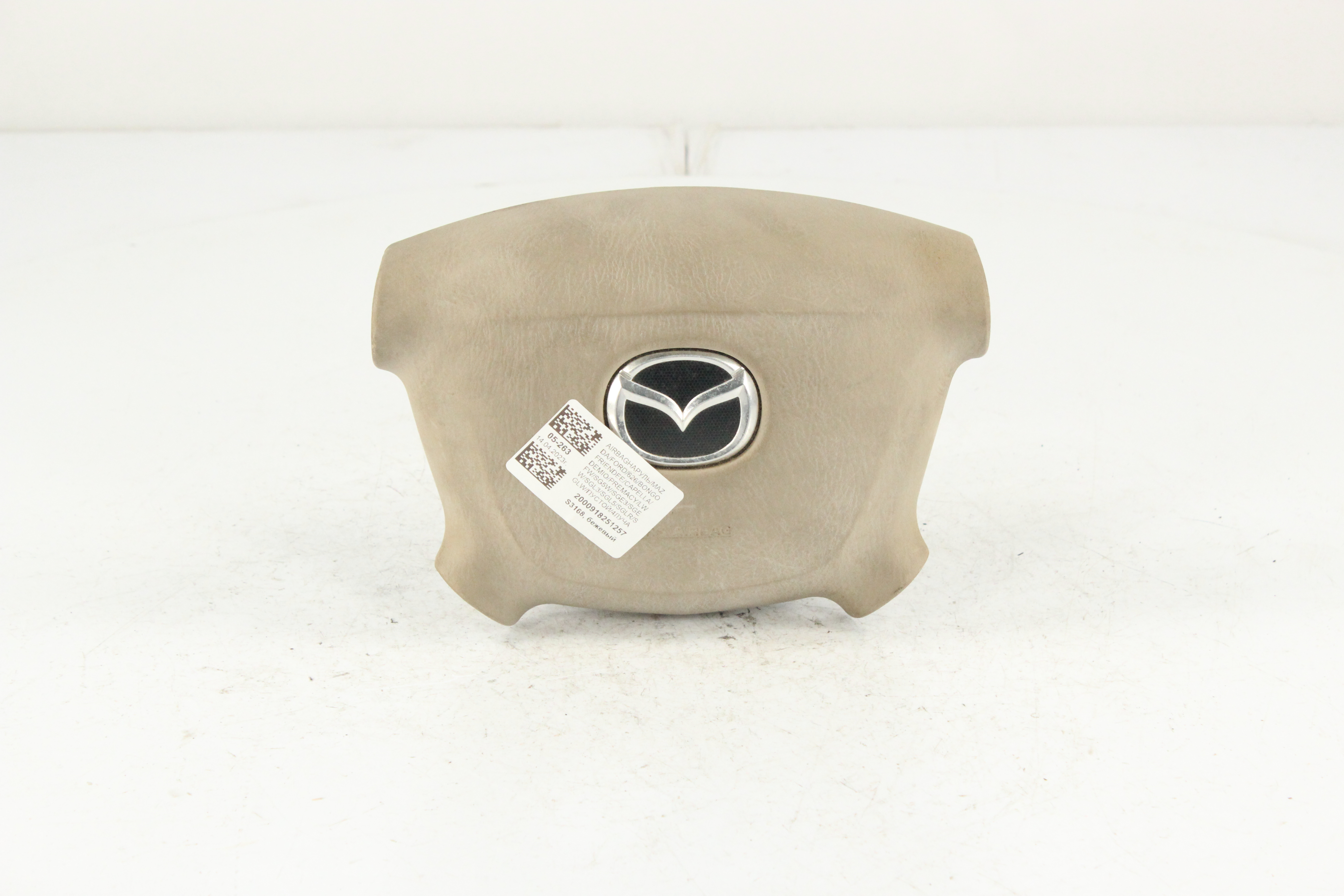 AIRBAG НА РУЛЬ MAZDA FORD D20357K00B бежевый S3168