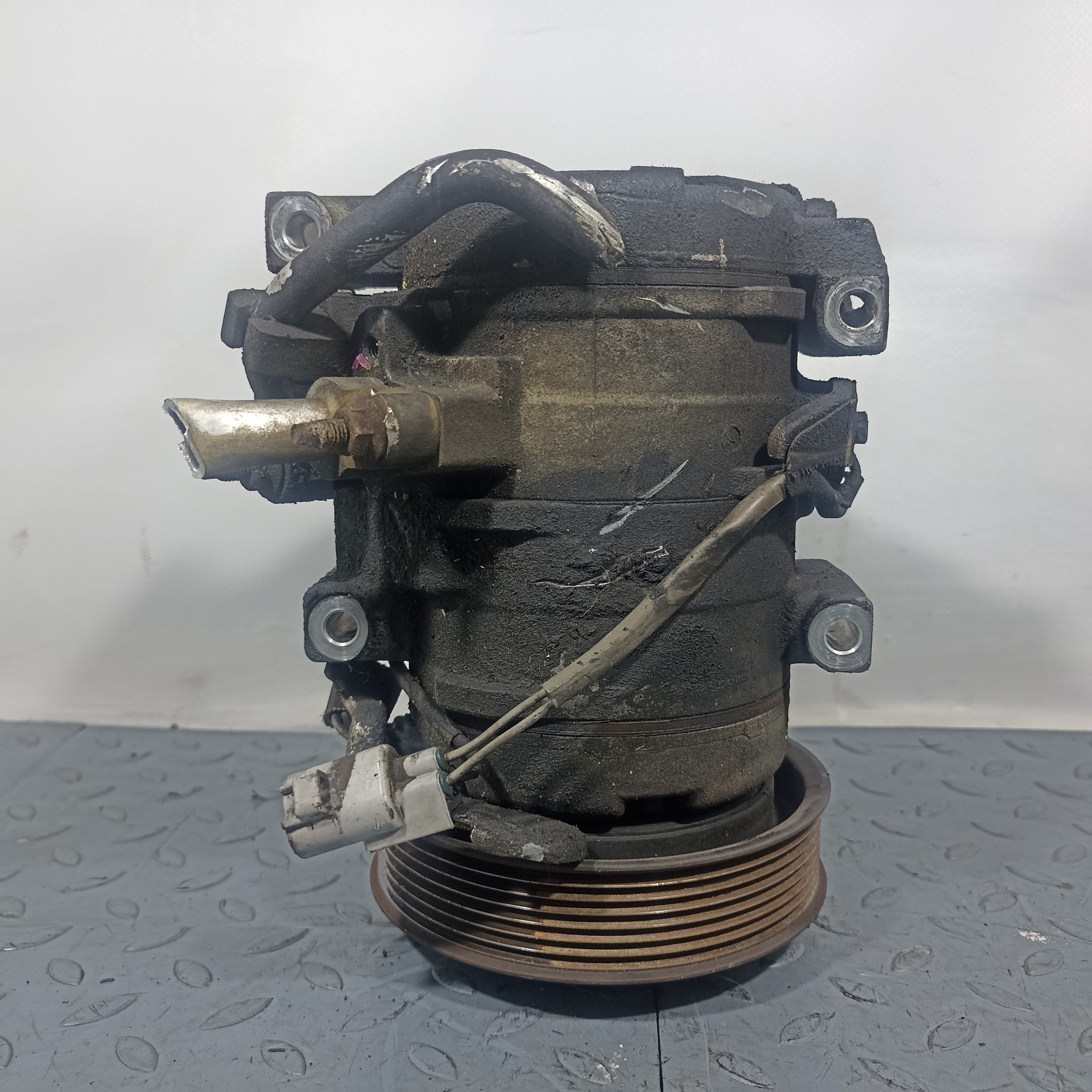 КОМПРЕССОР КОНДИЦИОНЕРА TOYOTA 8832044130 U1370Z