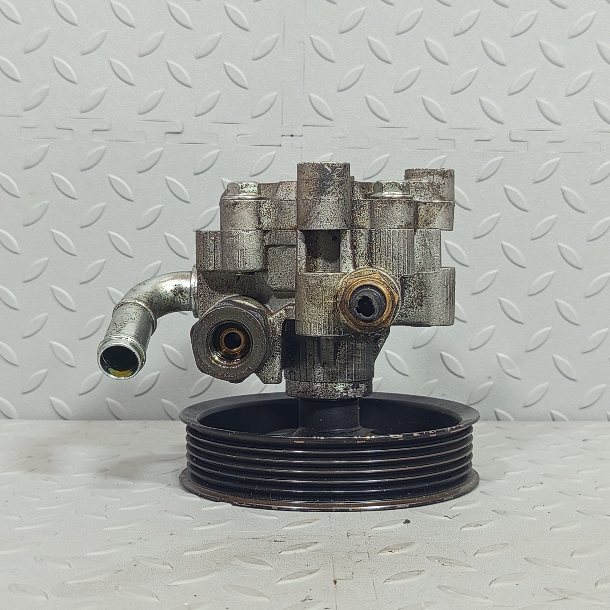 ГУР TOYOTA PONTIAC 4431012540 D079
