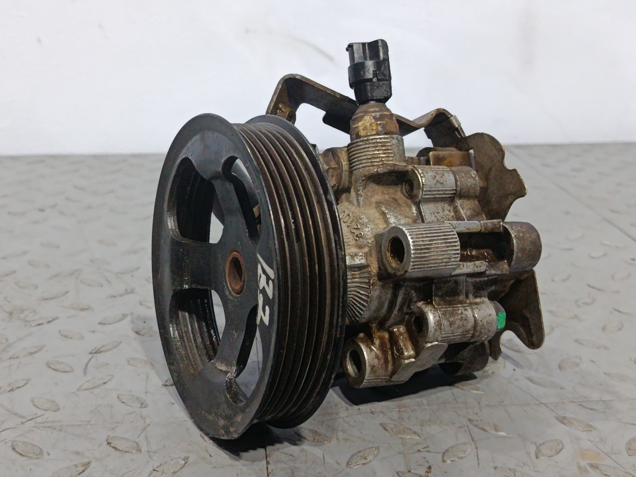 ГУР TOYOTA PONTIAC 4431012540 D2155