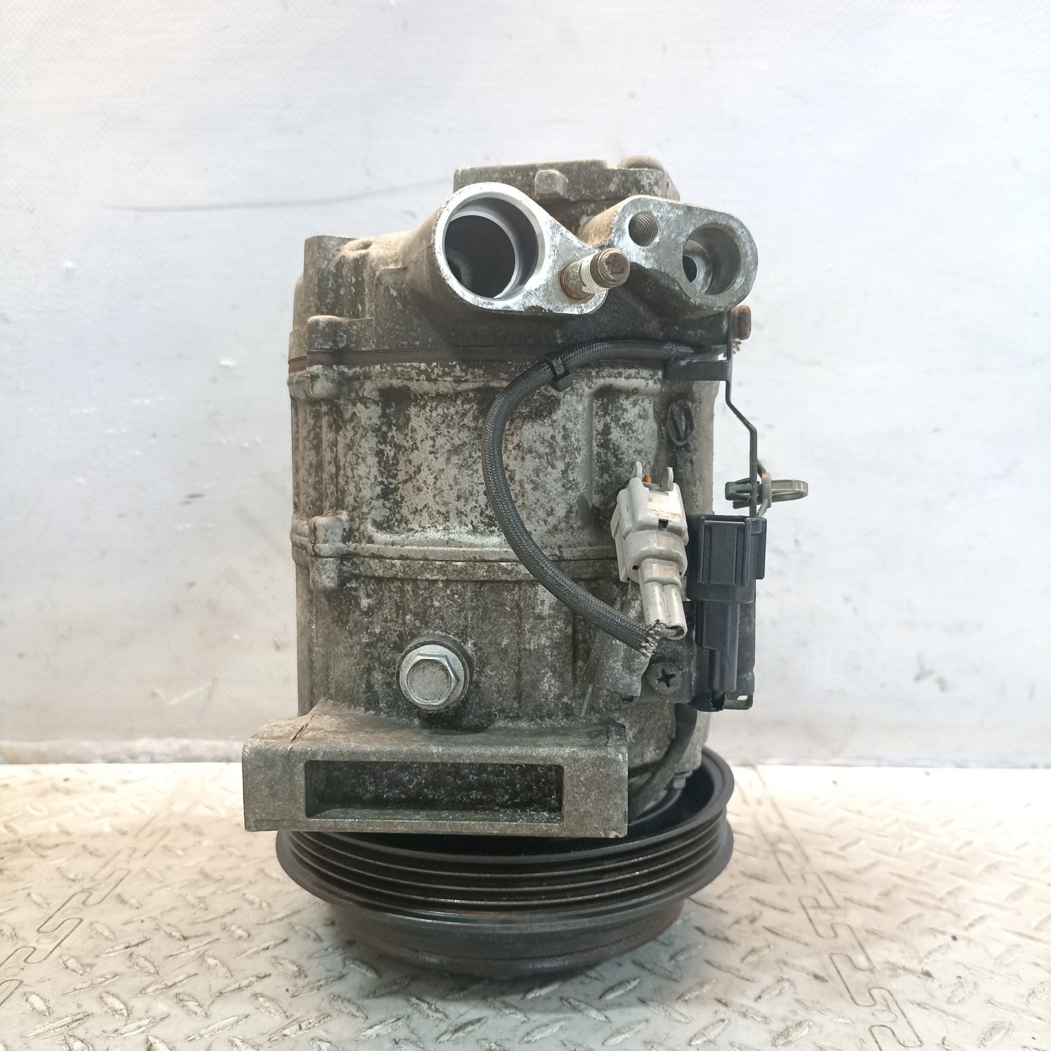 КОМПРЕССОР КОНДИЦИОНЕРА NISSAN INFINITI 92600EG000 D3319