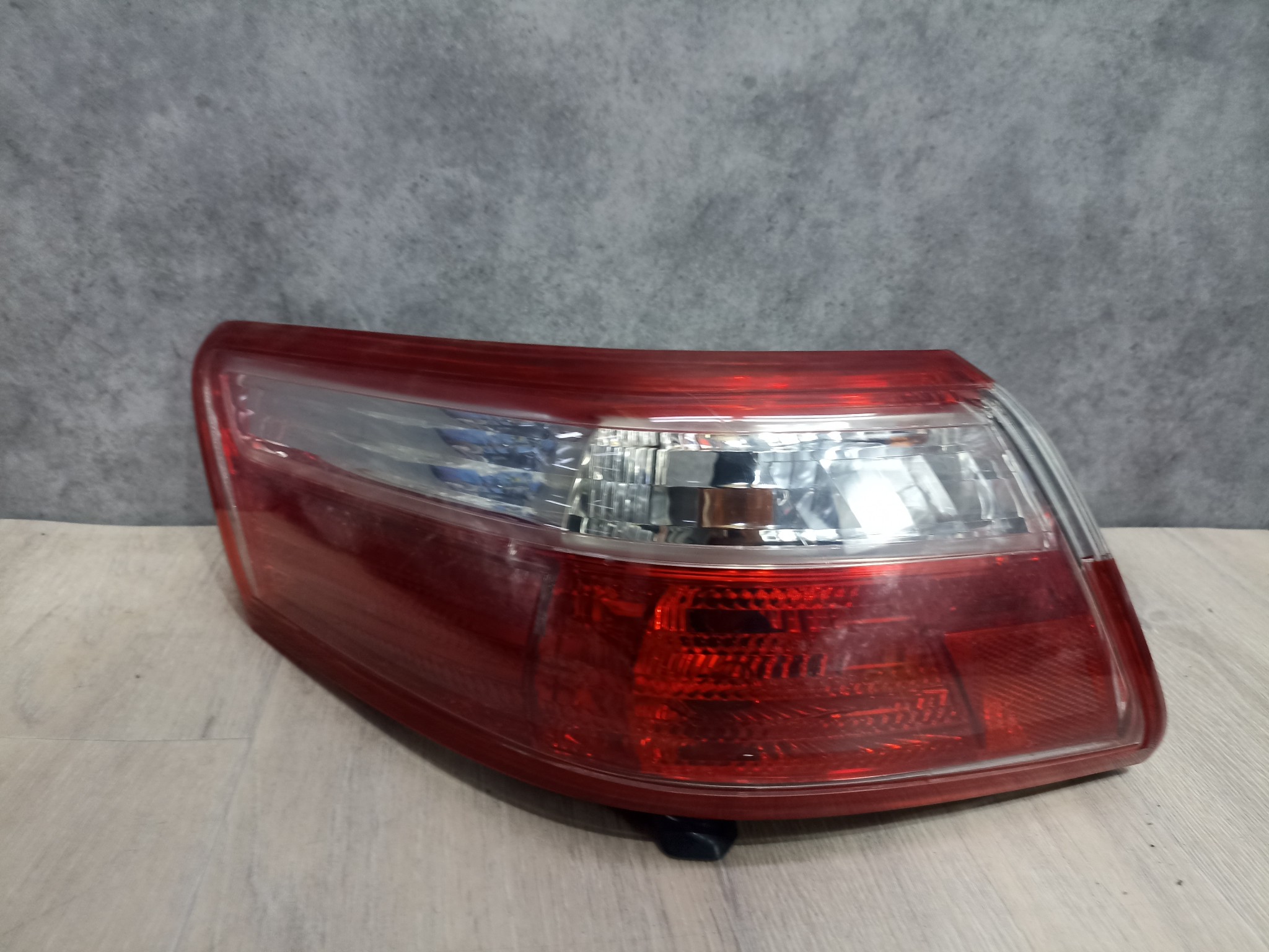 ФОНАРЬ TOYOTA DAIHATSU ЛЕВЫЙ 8156033470 S4510