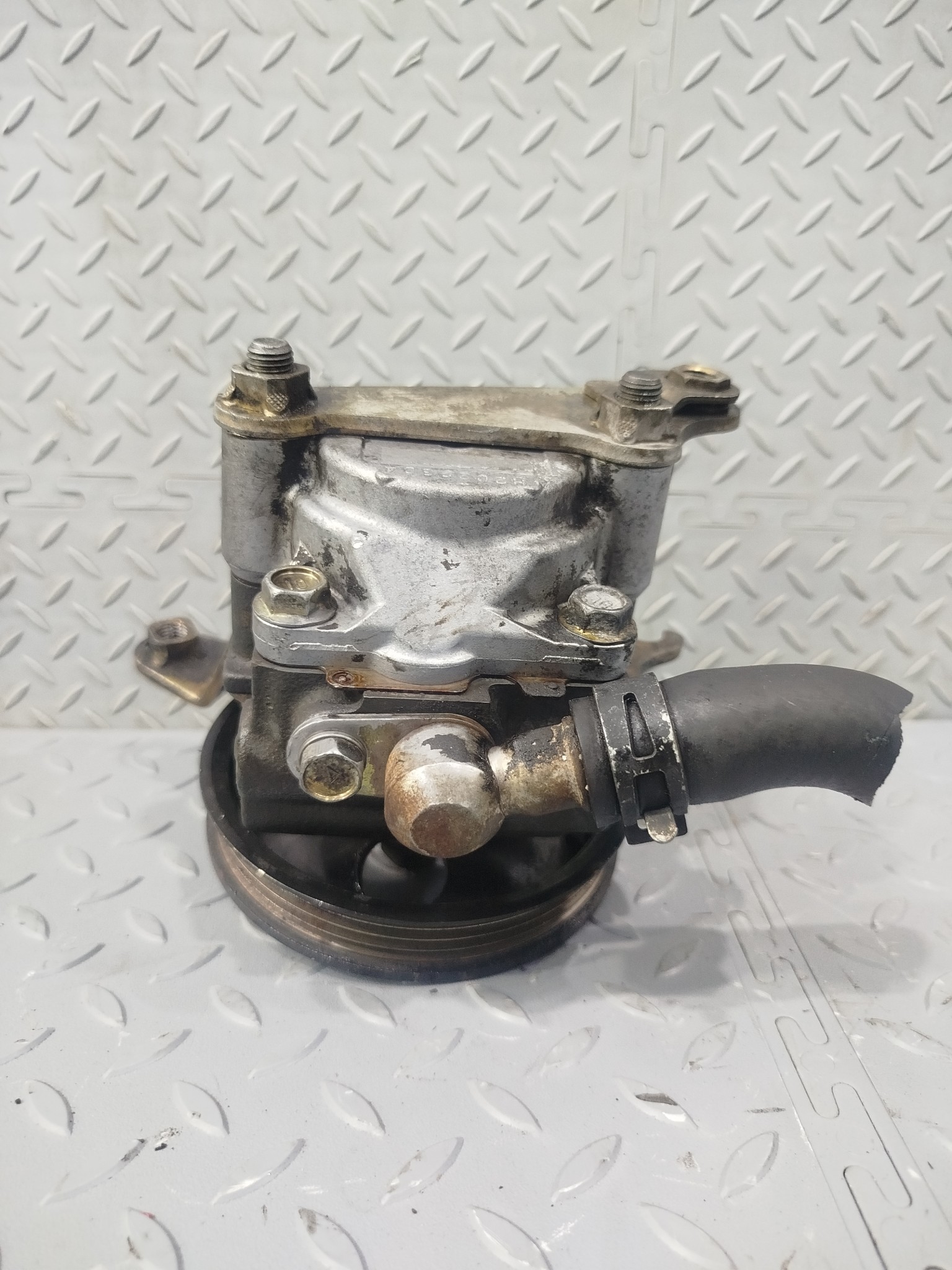 ГУР TOYOTA LEXUS 4432058010 XA6732Z